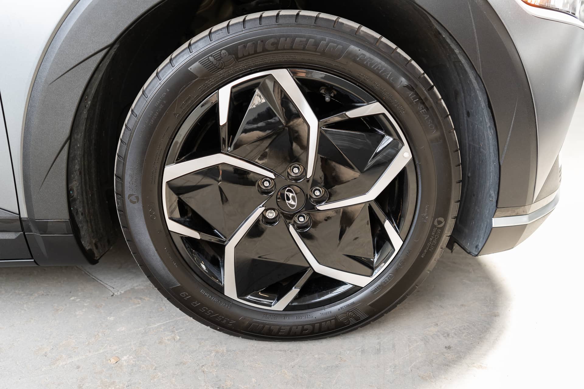 EverCars Co. vehicle image 12 for Hyundai IONIQ 5 -  SEL on EverCars Co.