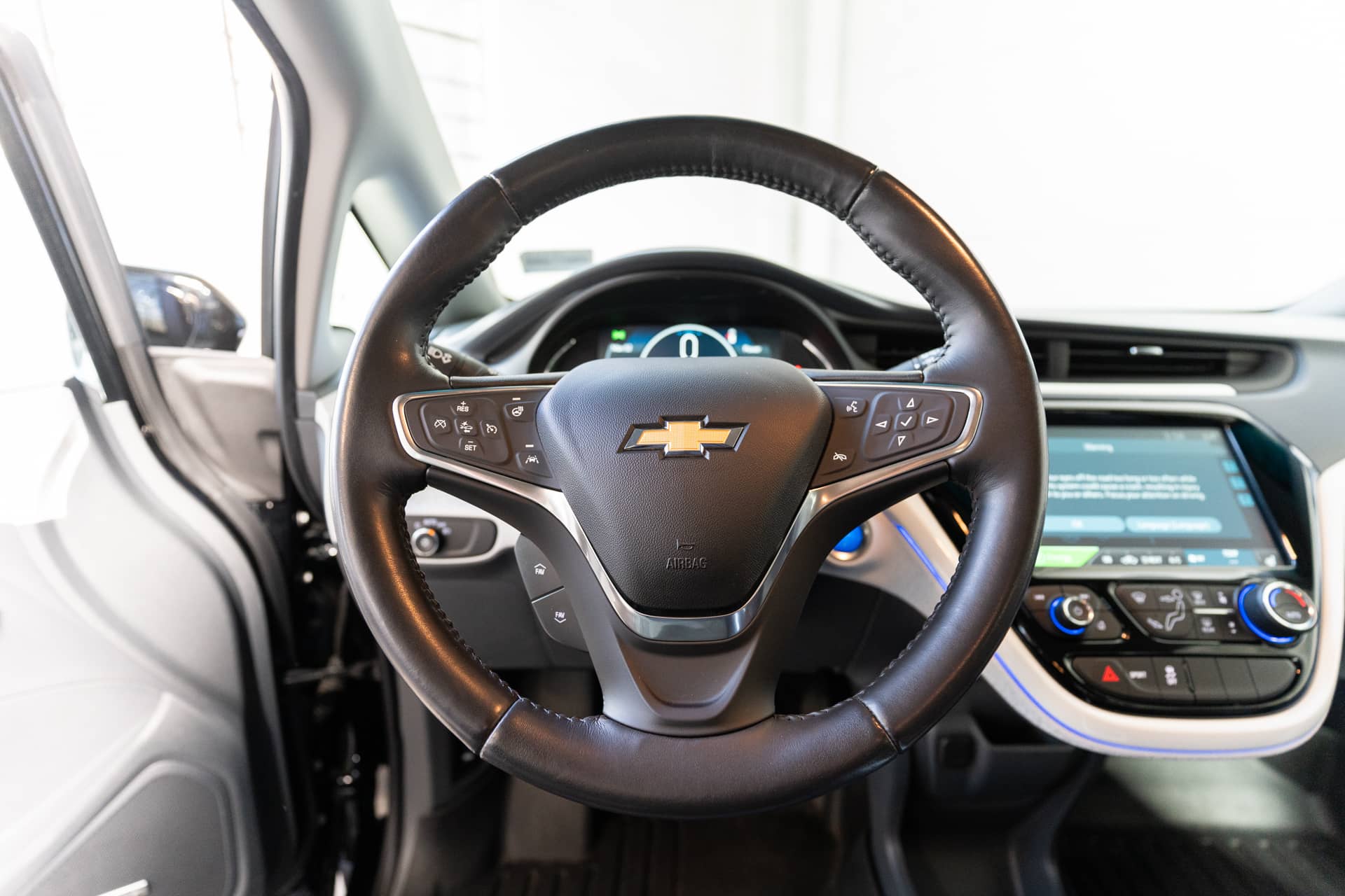 EverCars Co. vehicle image 19 for Chevrolet Bolt EV -  Premier on EverCars Co.