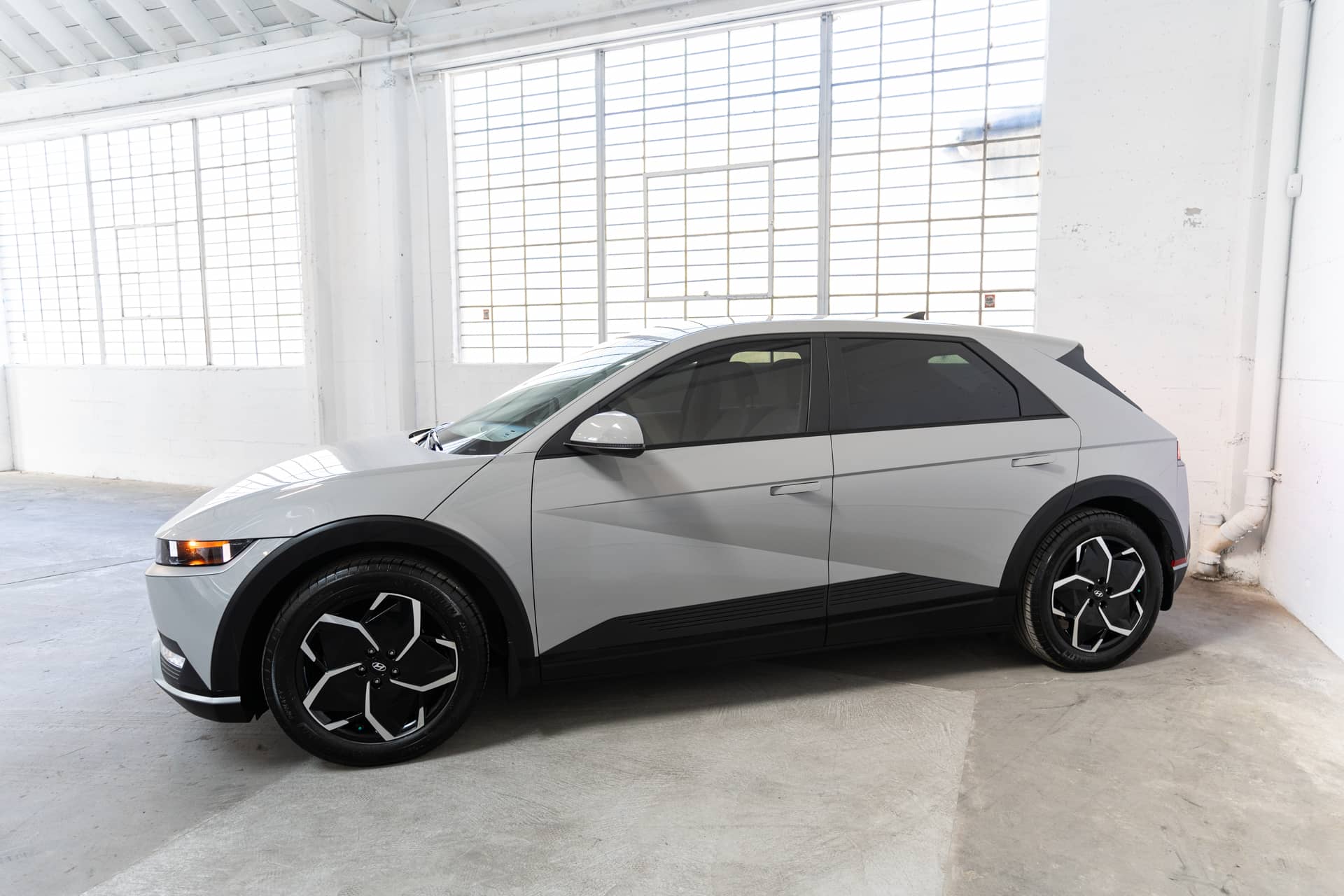 EverCars Co. vehicle image 9 for Hyundai IONIQ 5 -  SEL on EverCars Co.