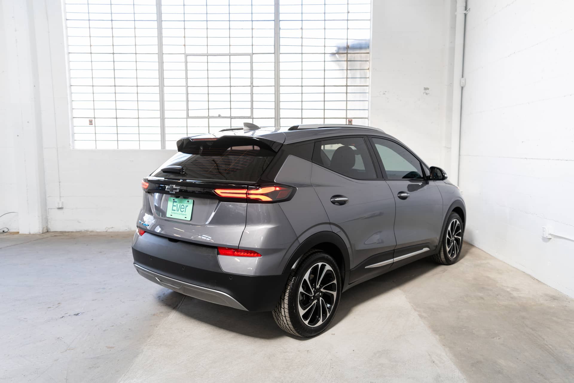 EverCars Co. vehicle image 6 for Chevrolet Bolt EUV -  Premier on EverCars Co.