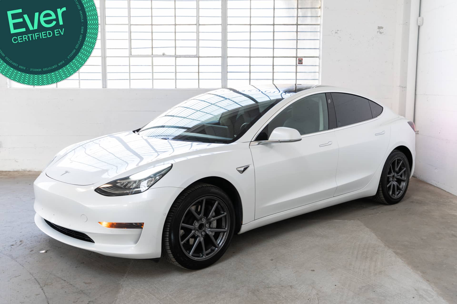 EverCars Co. vehicle image 1 for Tesla Model 3 -  Standard Range Plus on EverCars Co.