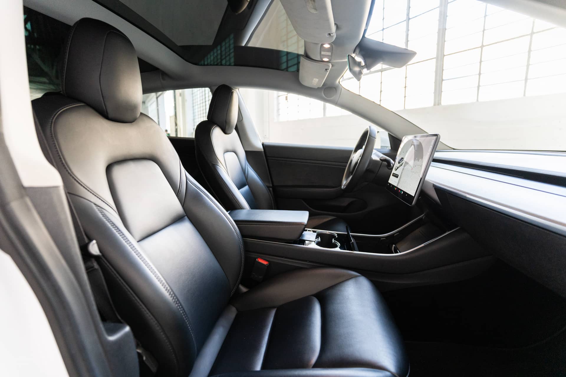 EverCars Co. vehicle image 8 for Tesla Model 3 -  Standard Range Plus on EverCars Co.