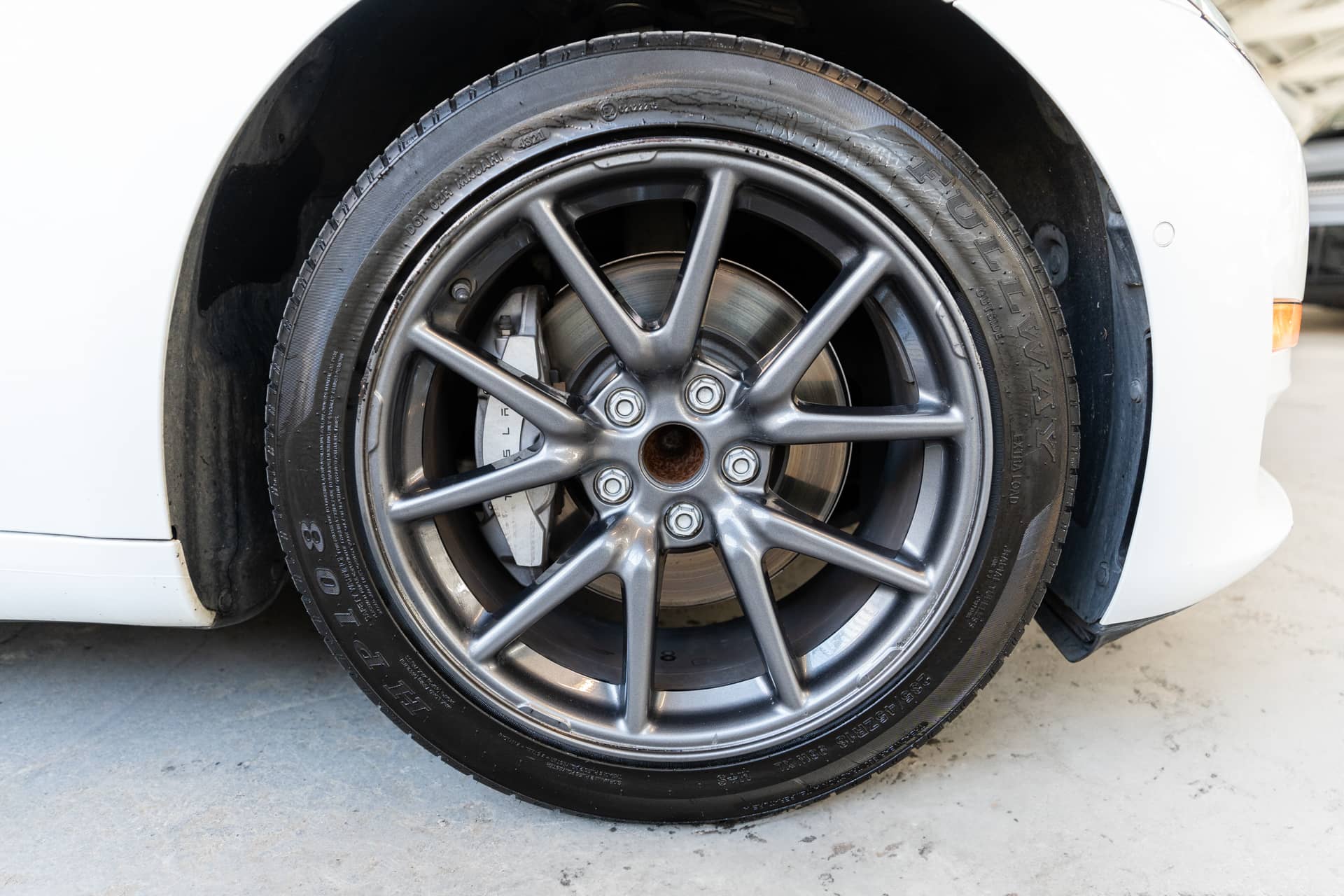 EverCars Co. vehicle image 2 for Tesla Model 3 -  Standard Range Plus on EverCars Co.