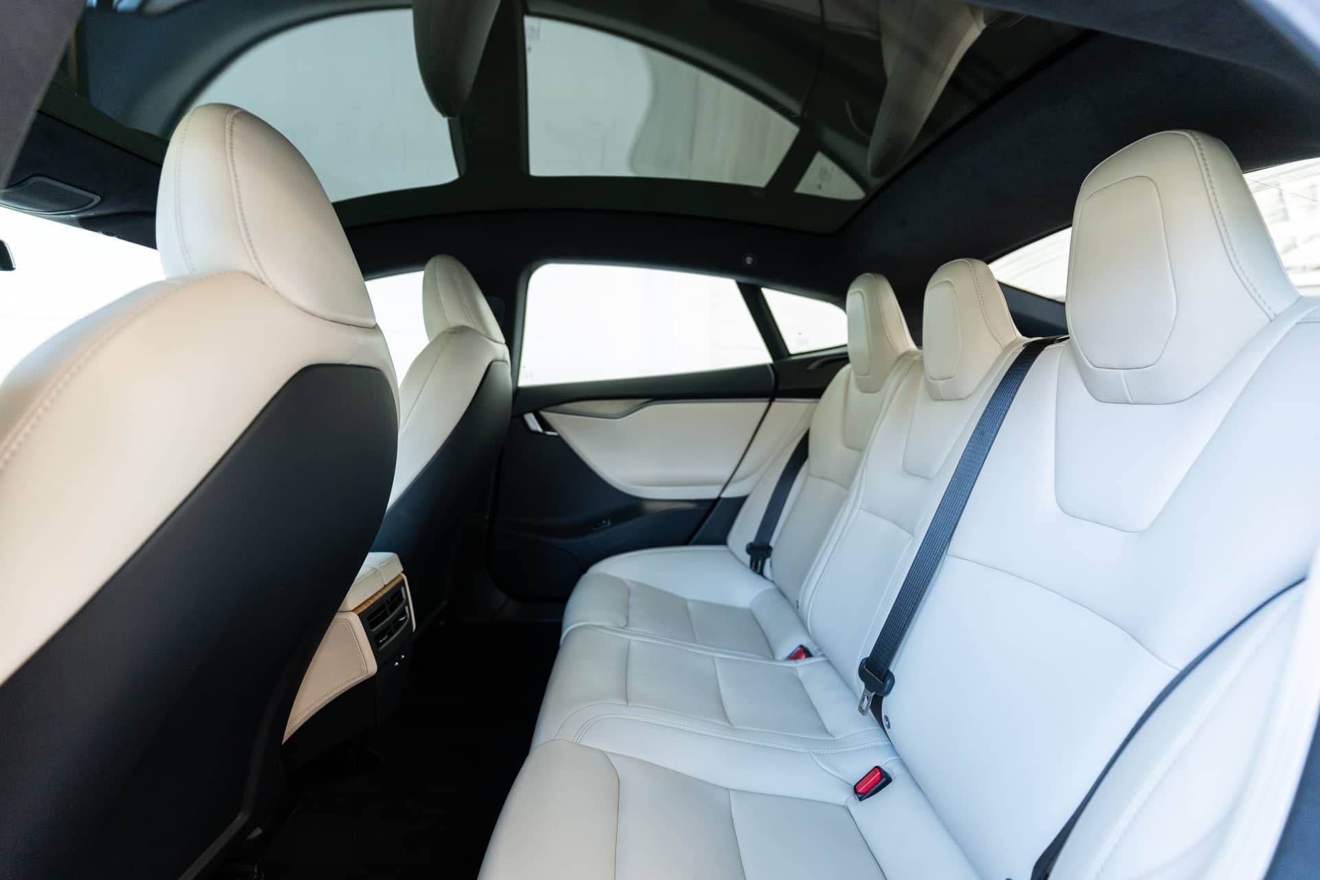 EverCars Co. vehicle image 11 for Tesla Model S -  Long Range Plus on EverCars Co.