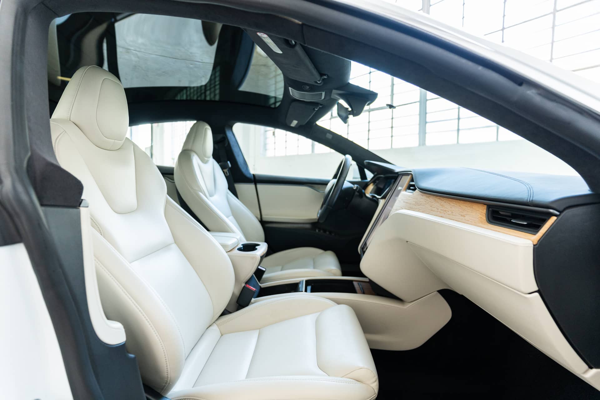 EverCars Co. vehicle image 8 for Tesla Model S -  Long Range Plus on EverCars Co.