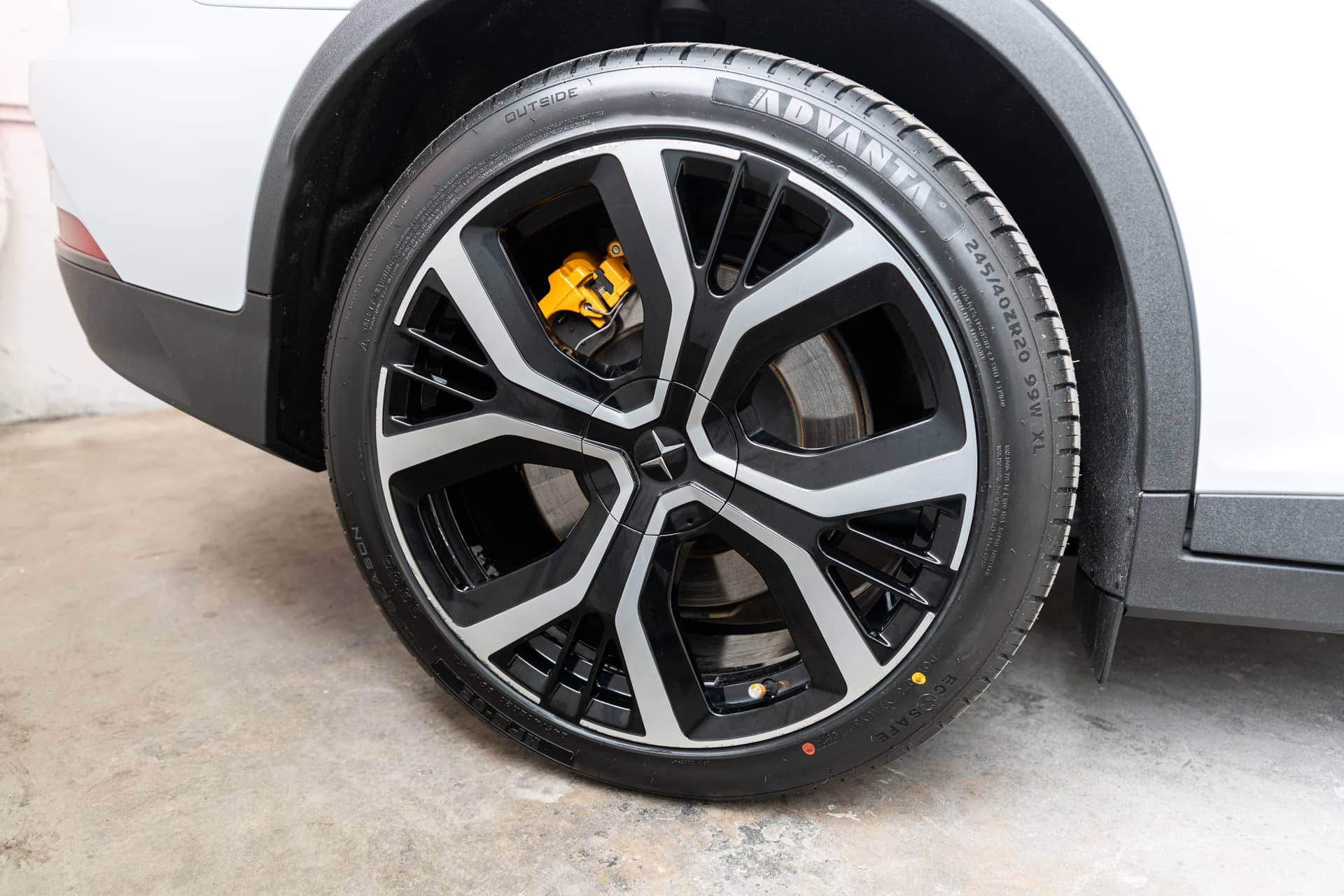 EverCars Co. vehicle image 13 for Polestar 2 -  Long Range on EverCars Co.