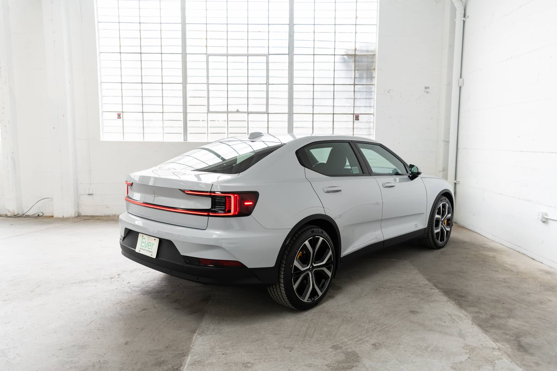EverCars Co. vehicle image 6 for Polestar 2 -  Long Range on EverCars Co.