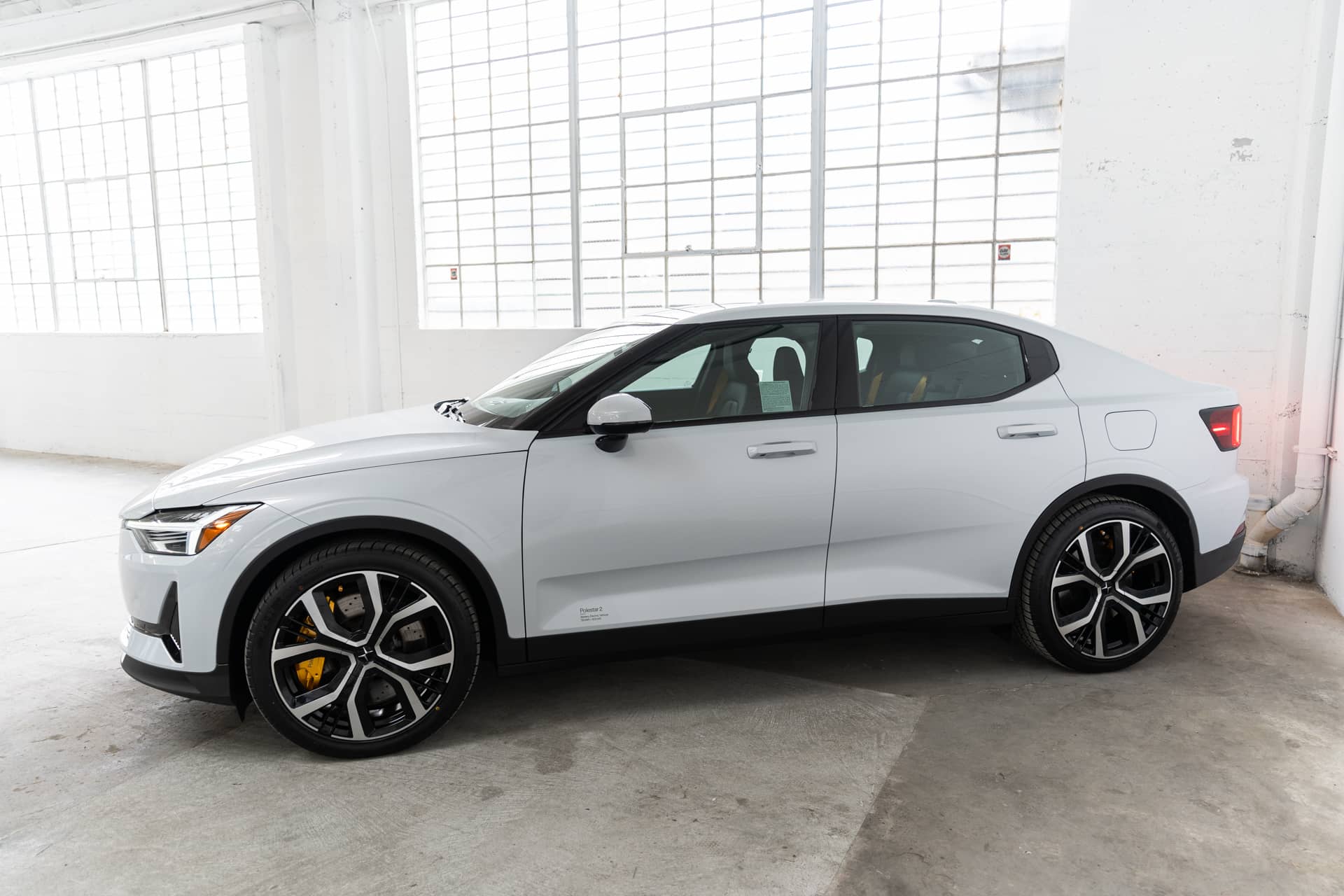 EverCars Co. vehicle image 9 for Polestar 2 -  Long Range on EverCars Co.