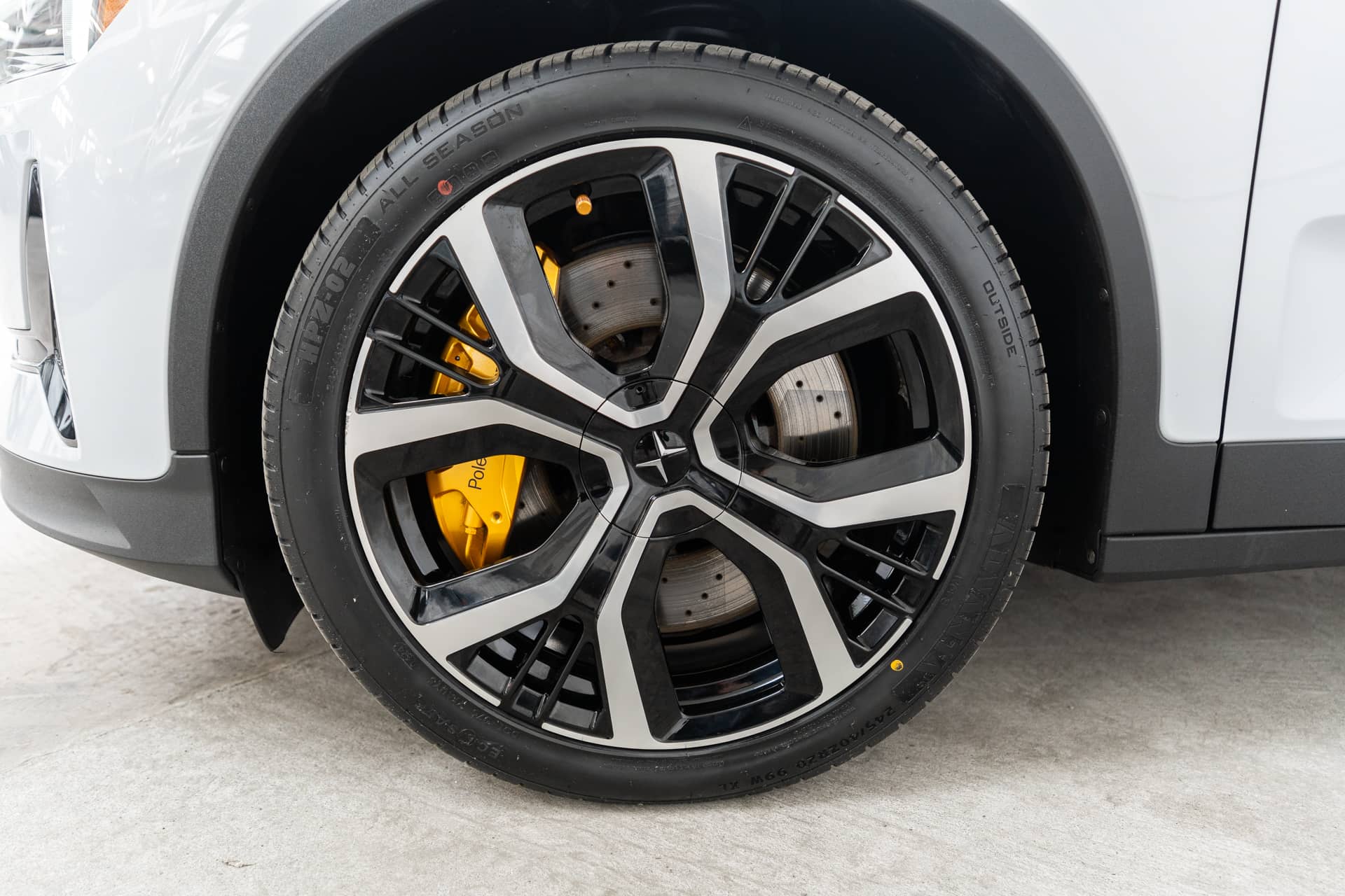 EverCars Co. vehicle image 10 for Polestar 2 -  Long Range on EverCars Co.