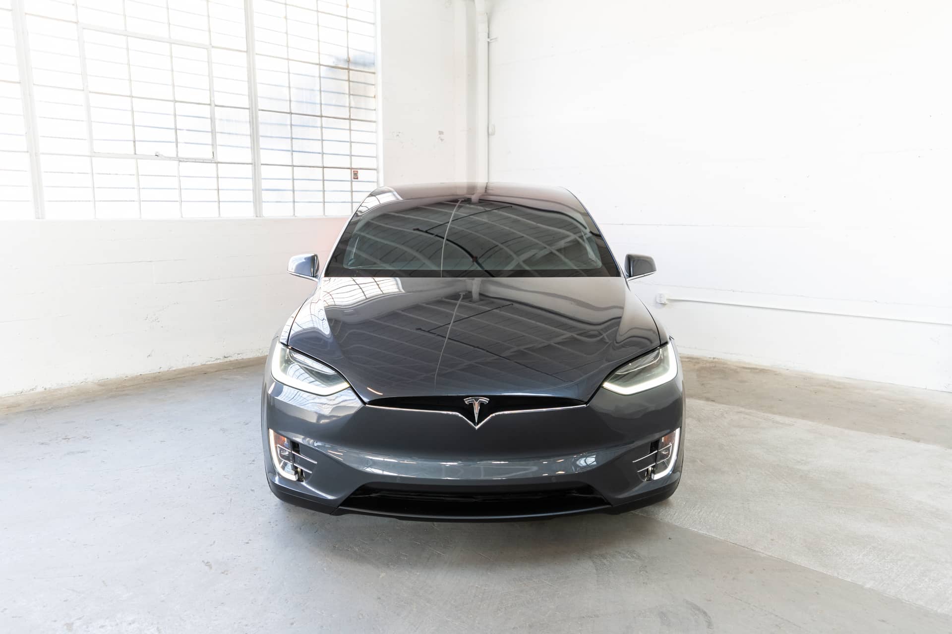 EverCars Co. vehicle image 3 for Tesla Model X -  Long Range on EverCars Co.