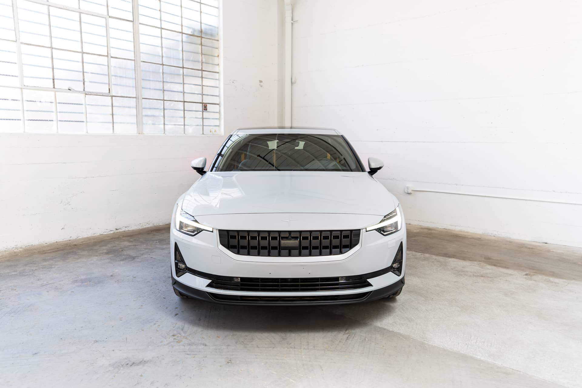 EverCars Co. vehicle image 3 for Polestar 2 -  Launch Edition on EverCars Co.