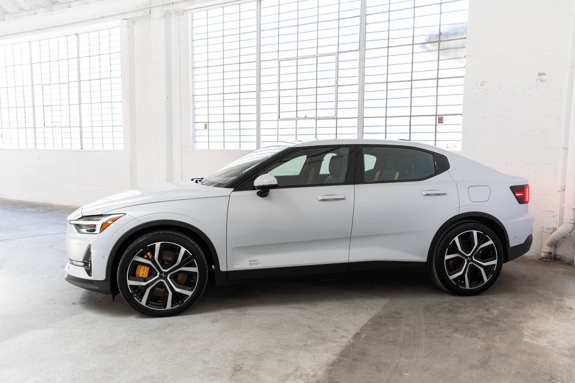 EverCars Co. vehicle image 9 for Polestar 2 -  Launch Edition on EverCars Co.