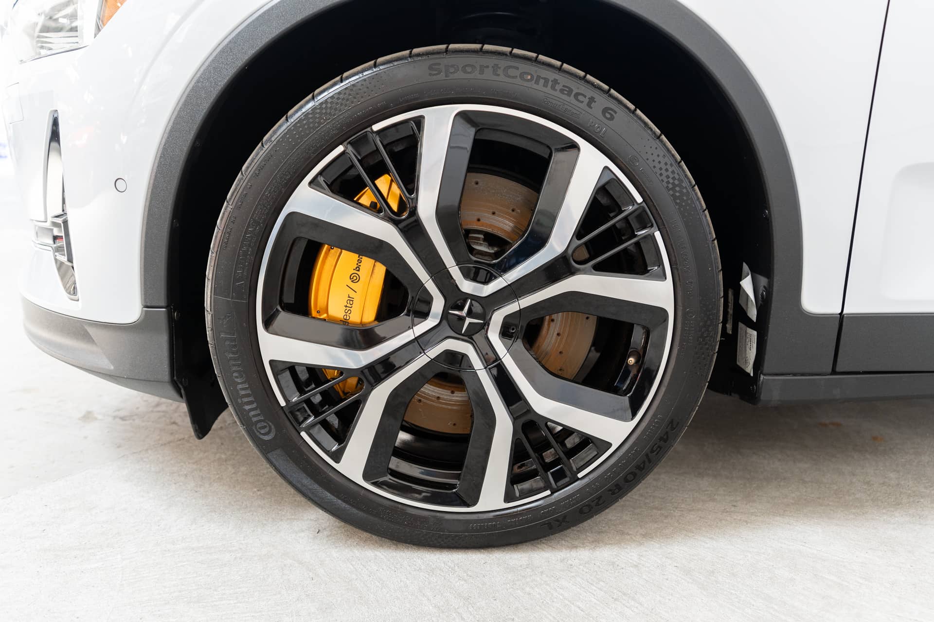 EverCars Co. vehicle image 10 for Polestar 2 -  Launch Edition on EverCars Co.