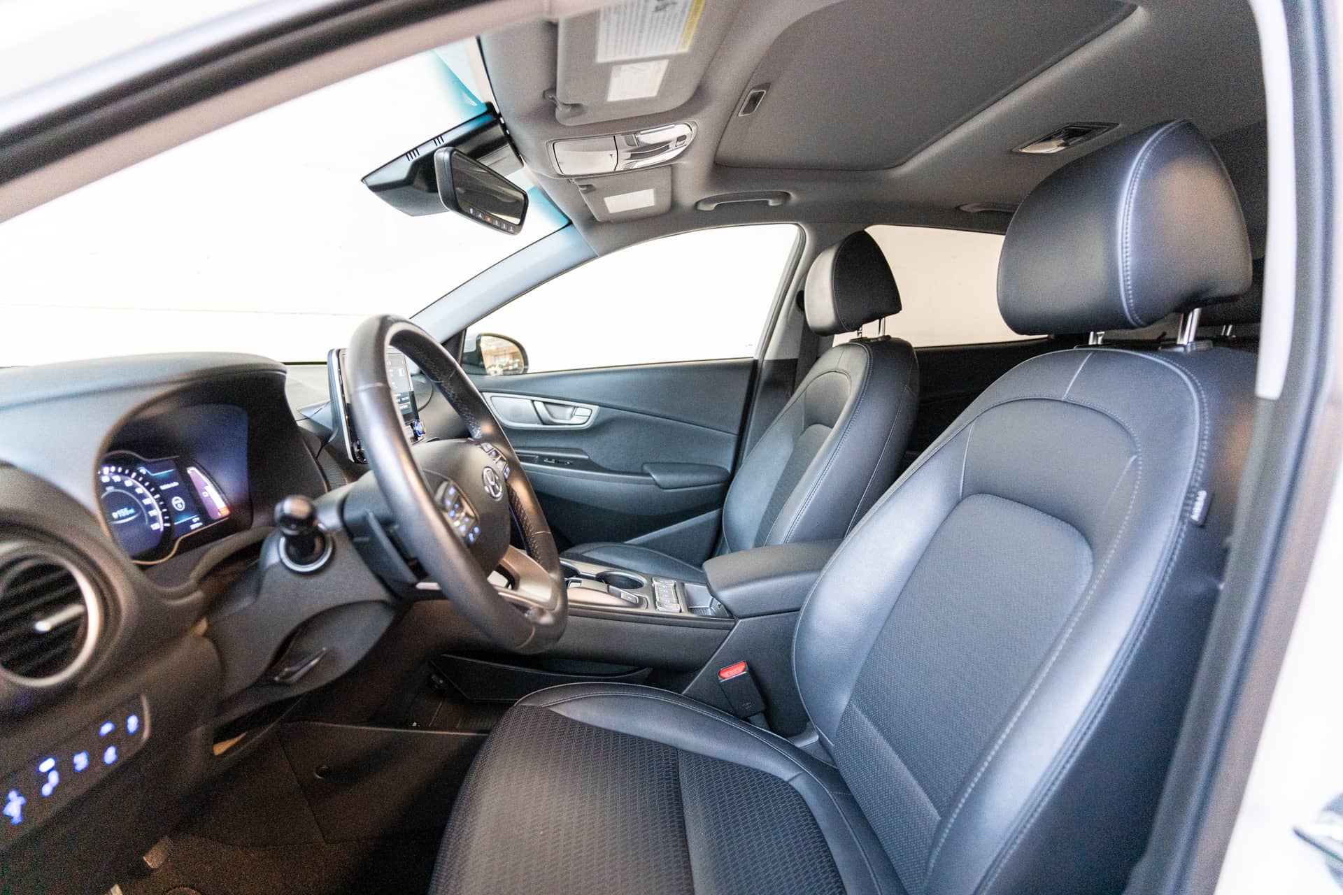 EverCars Co. vehicle image 14 for Hyundai Kona -  Ultimate on EverCars Co.