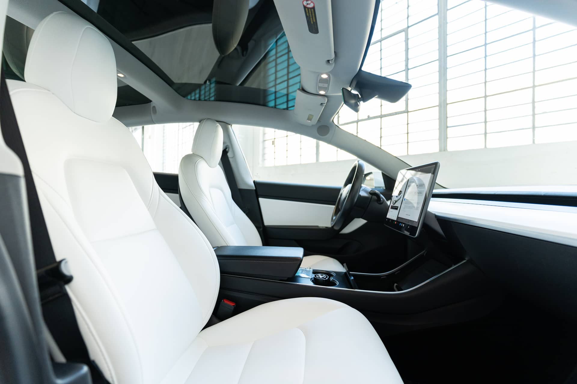 EverCars Co. vehicle image 16 for Tesla Model 3 -  Mid Range on EverCars Co.