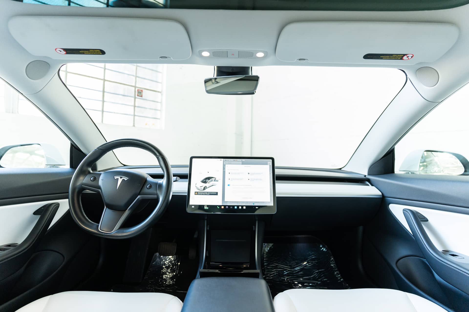 EverCars Co. vehicle image 18 for Tesla Model 3 -  Mid Range on EverCars Co.