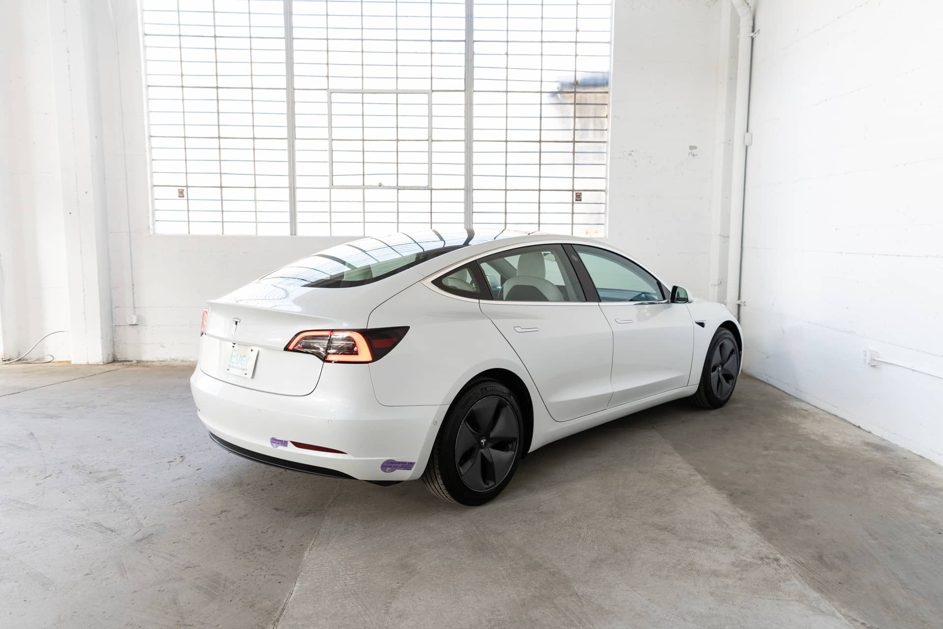 EverCars Co. vehicle image 6 for Tesla Model 3 -  Mid Range on EverCars Co.