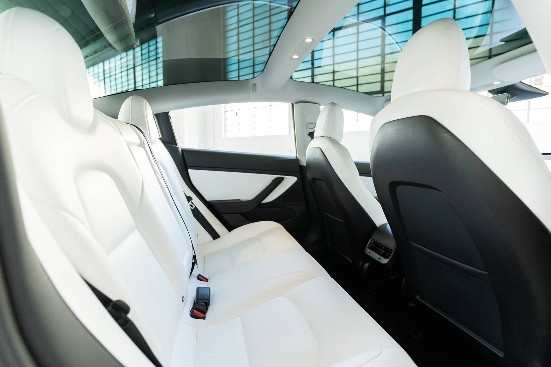 EverCars Co. vehicle image 17 for Tesla Model 3 -  Mid Range on EverCars Co.