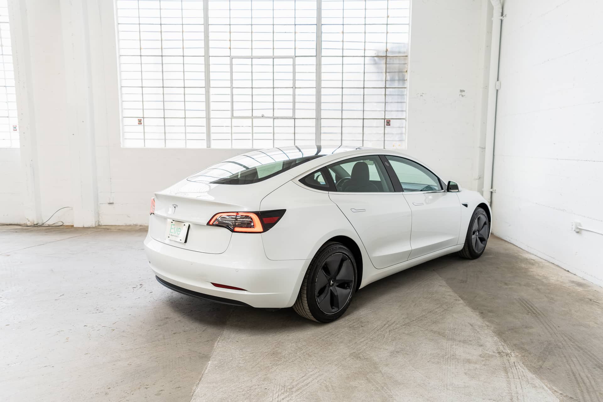 EverCars Co. vehicle image 6 for Tesla Model 3 -  Standard Range Plus on EverCars Co.