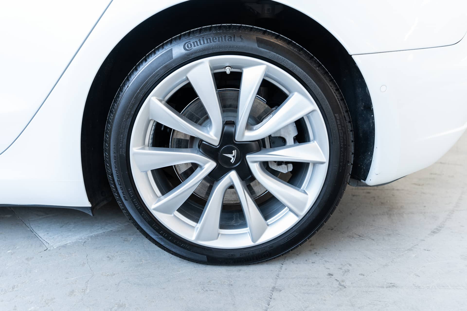 EverCars Co. vehicle image 11 for Tesla Model 3 -  Standard Range Plus on EverCars Co.