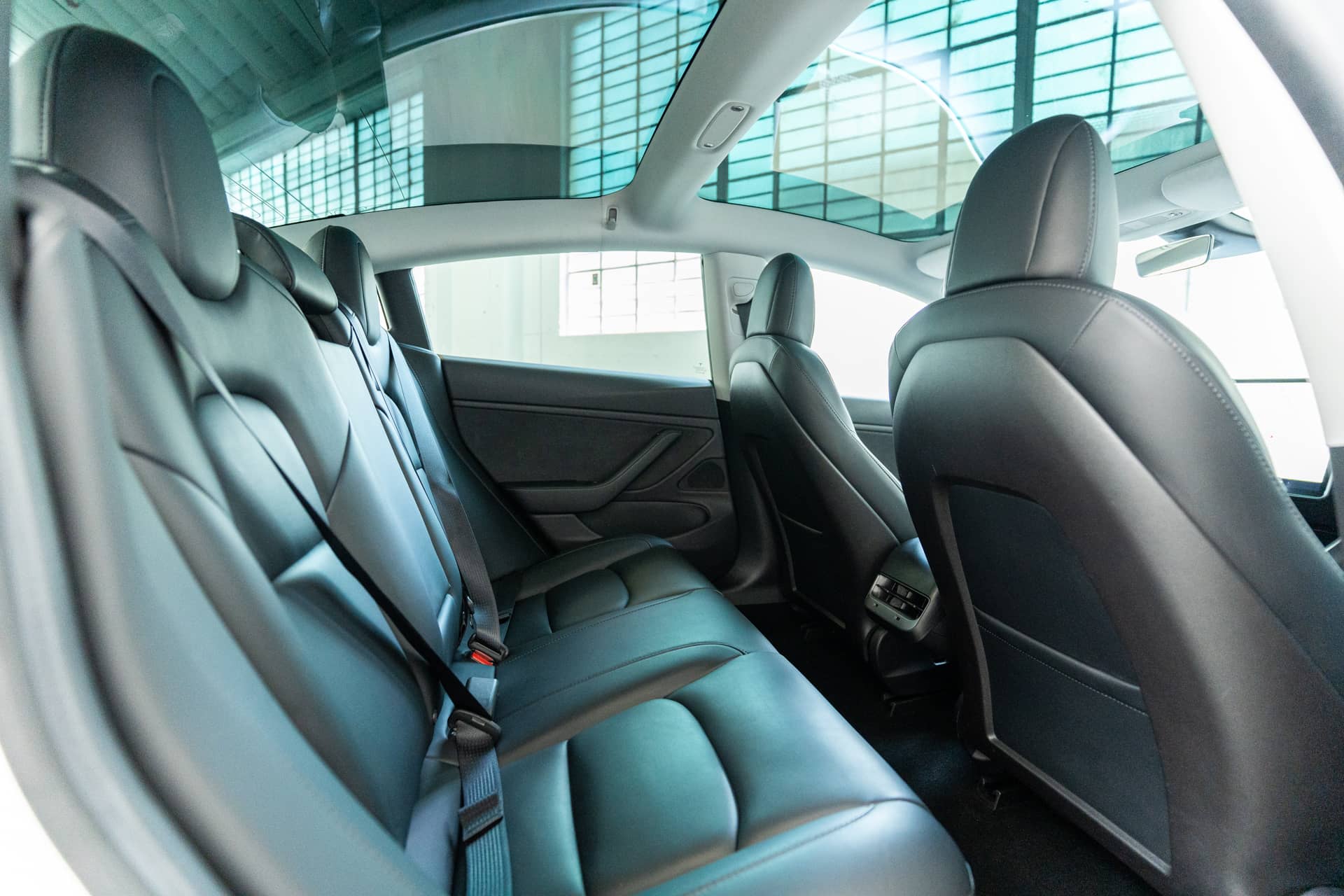 EverCars Co. vehicle image 17 for Tesla Model 3 -  Standard Range Plus on EverCars Co.