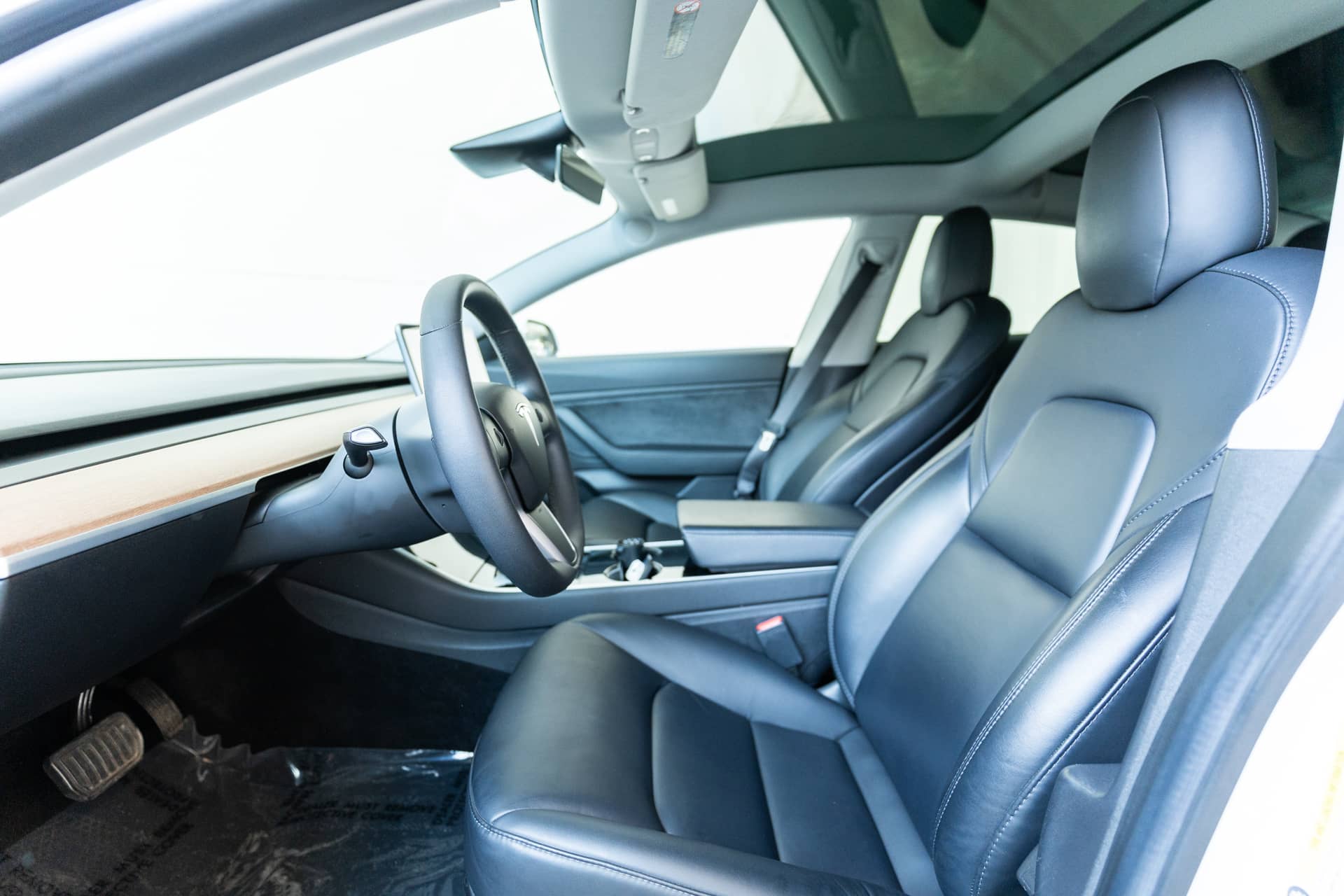 EverCars Co. vehicle image 14 for Tesla Model 3 -  Standard Range Plus on EverCars Co.
