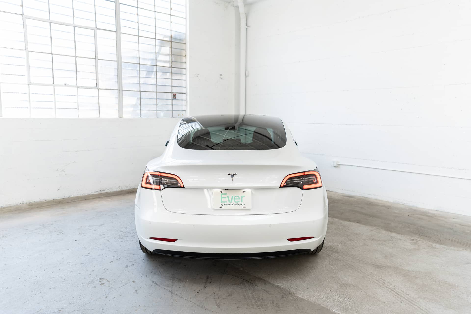 EverCars Co. vehicle image 7 for Tesla Model 3 -  Standard Range Plus on EverCars Co.