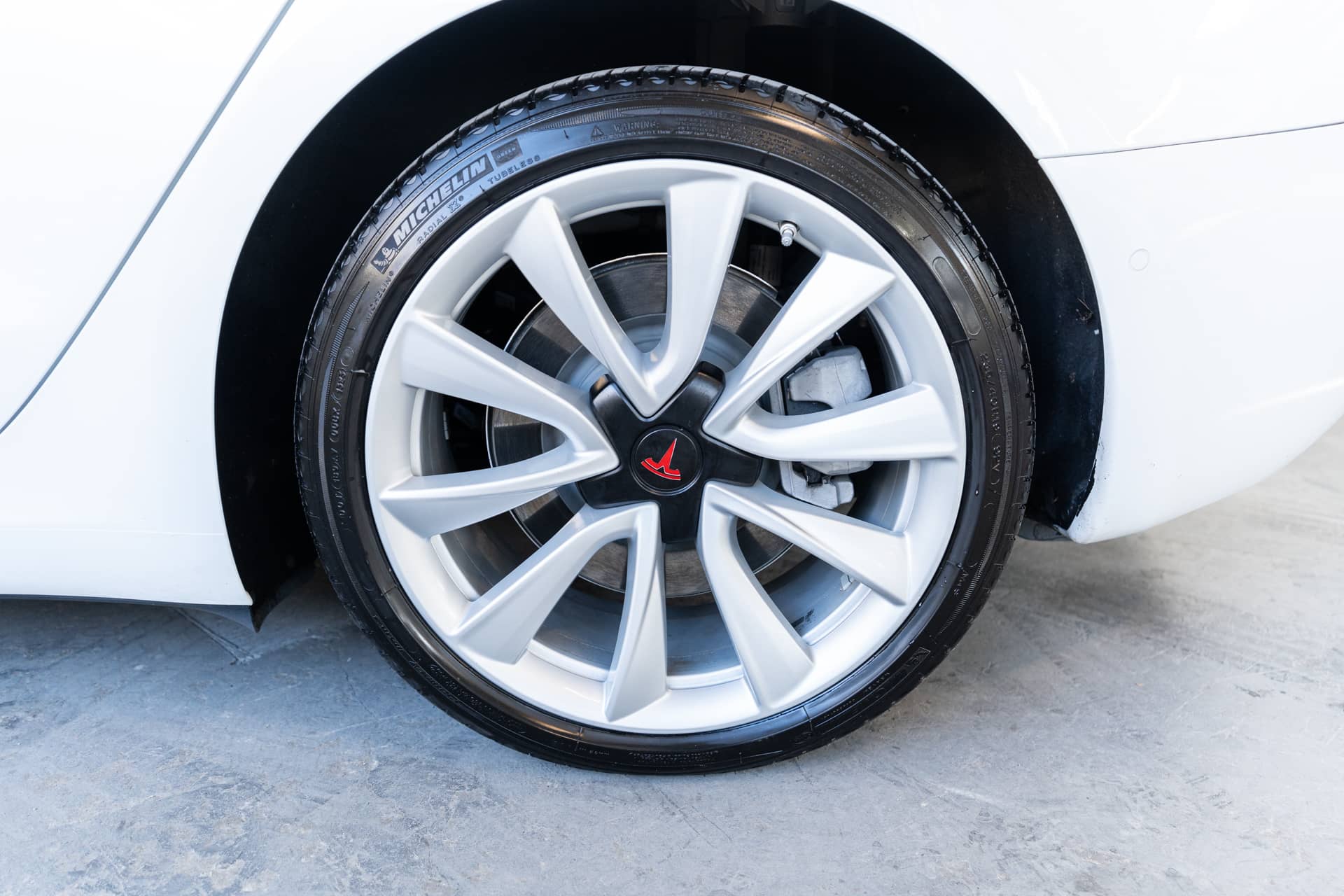 EverCars Co. vehicle image 11 for Tesla Model 3 -  Mid Range on EverCars Co.