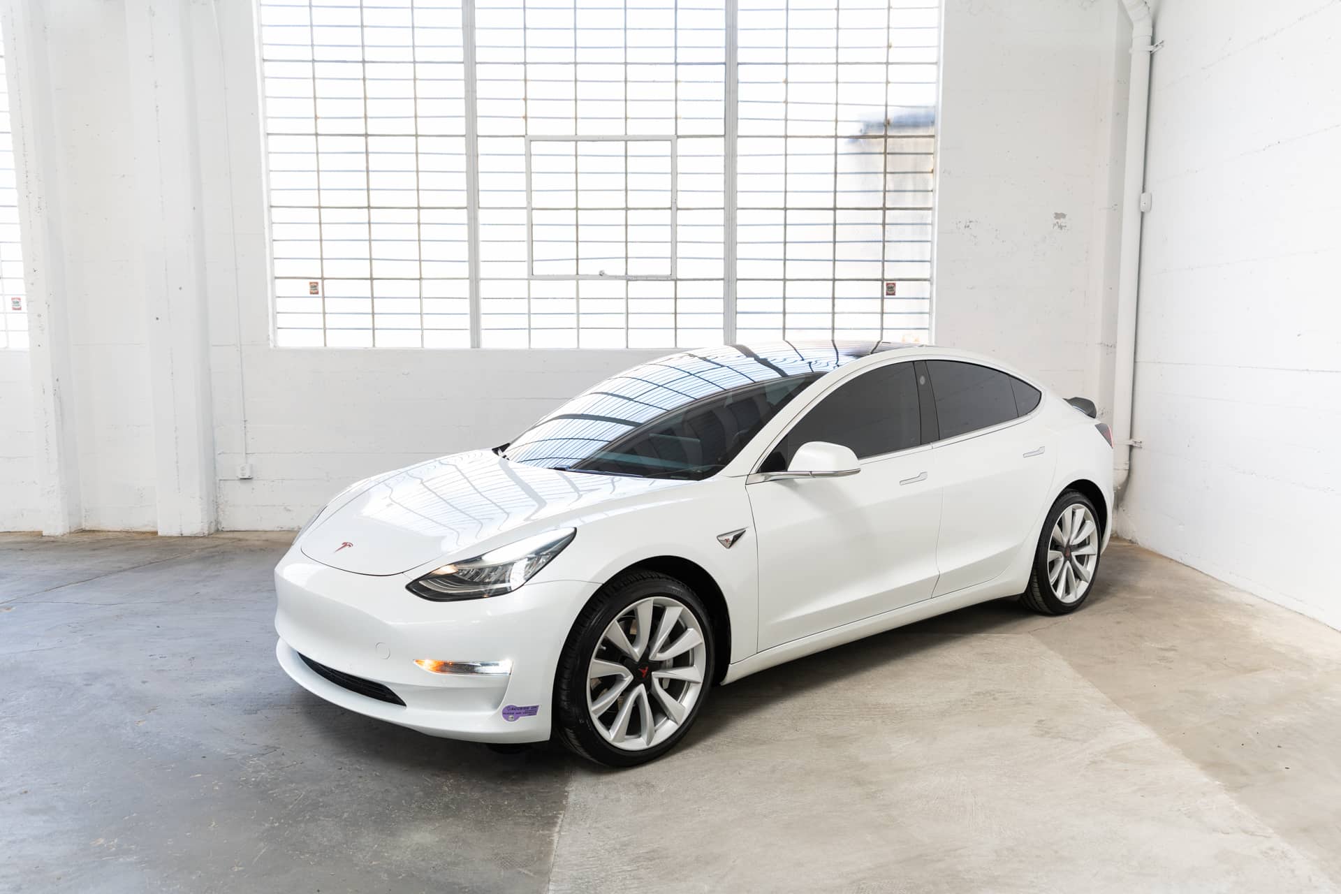 EverCars Co. vehicle image 2 for Tesla Model 3 -  Mid Range on EverCars Co.