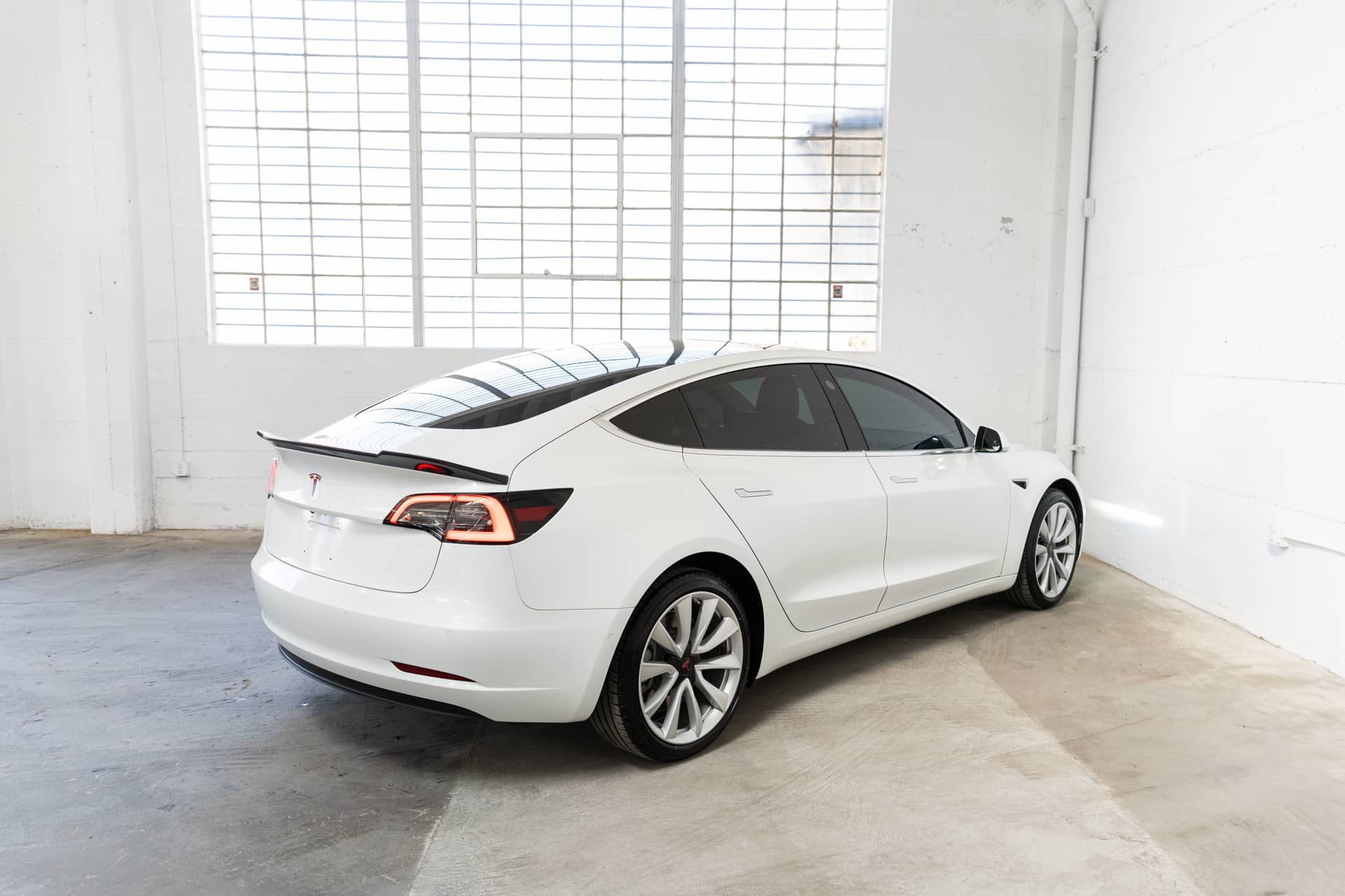 EverCars Co. vehicle image 6 for Tesla Model 3 -  Mid Range on EverCars Co.