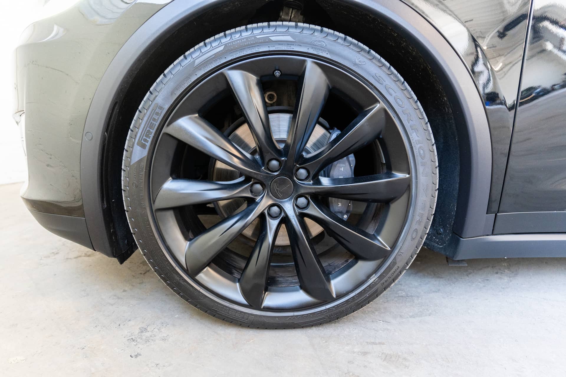 EverCars Co. vehicle image 10 for Tesla Model X -  Long Range Plus on EverCars Co.