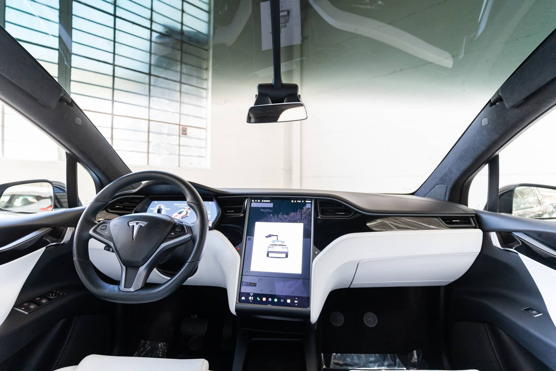 EverCars Co. vehicle image 19 for Tesla Model X -  Long Range Plus on EverCars Co.