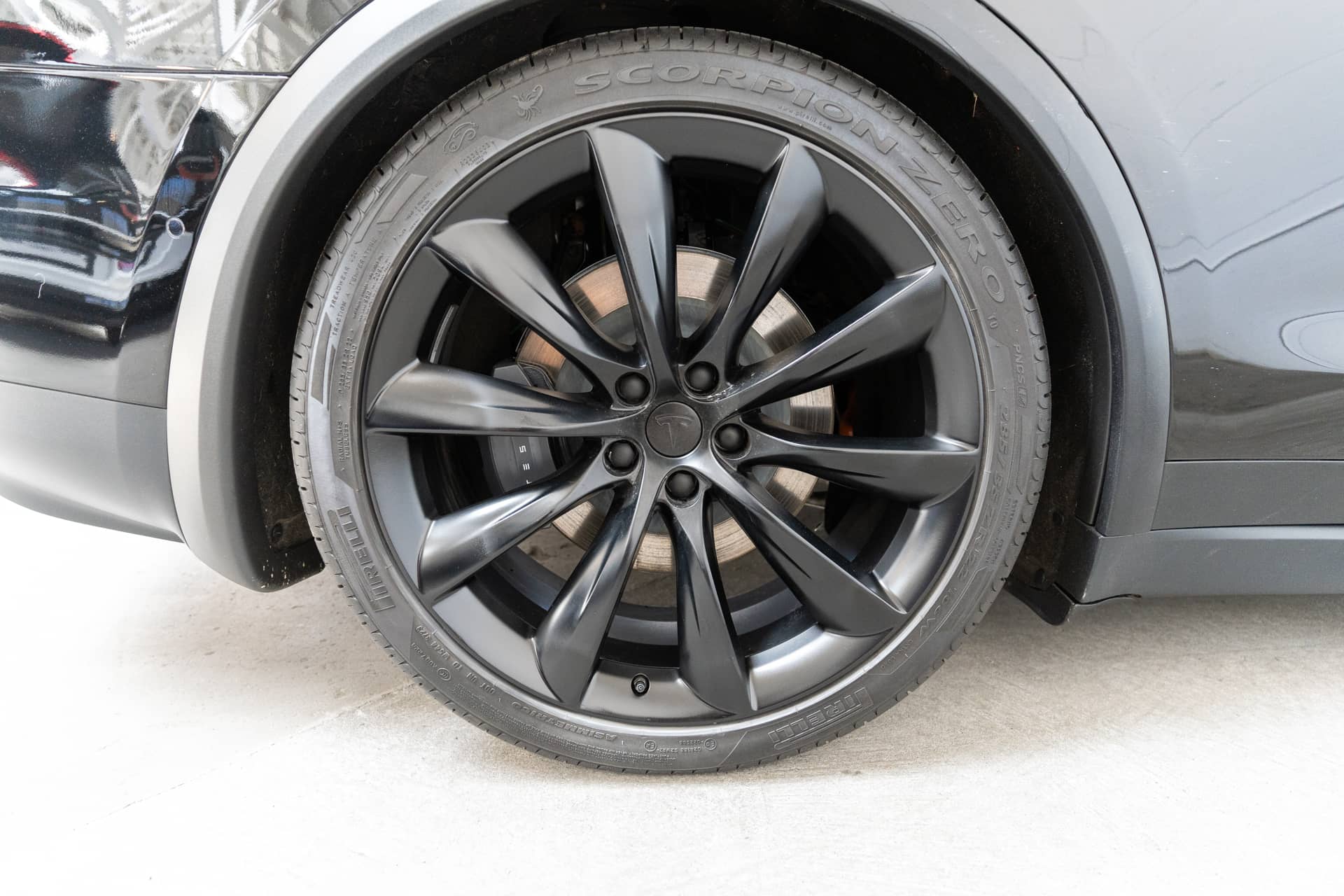 EverCars Co. vehicle image 13 for Tesla Model X -  Long Range Plus on EverCars Co.