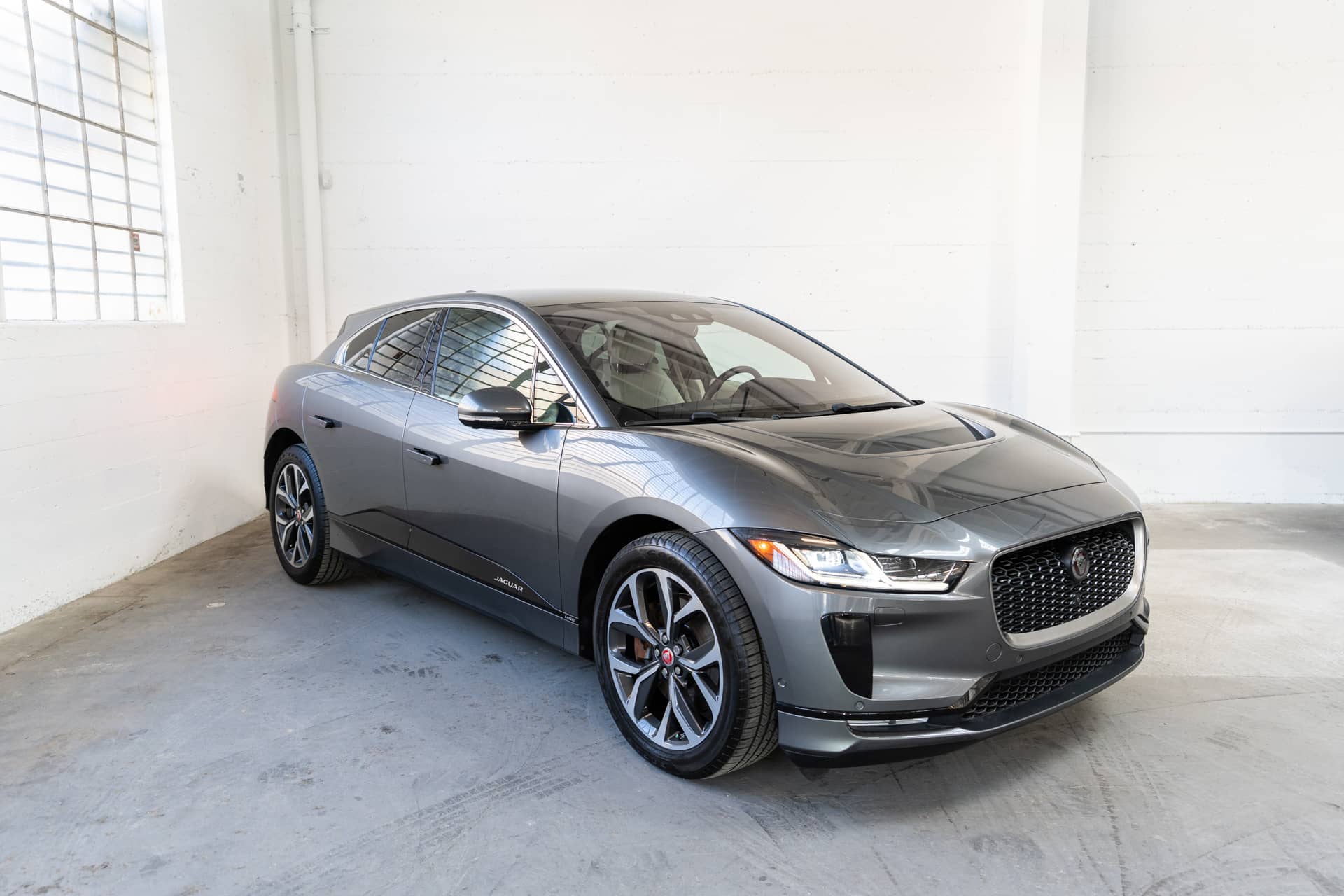 EverCars Co. vehicle image 4 for Jaguar I-Pace -  HSE on EverCars Co.