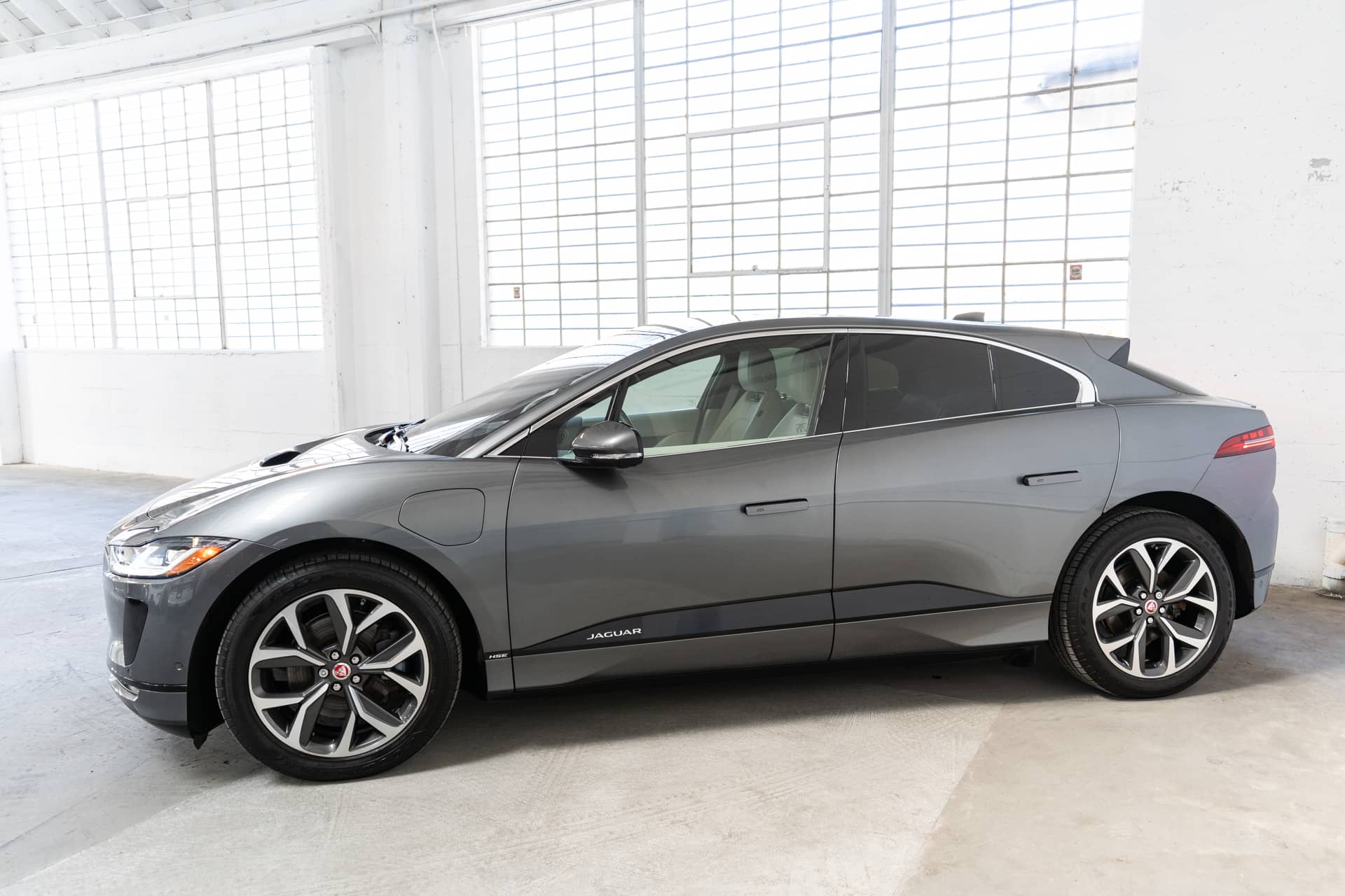 EverCars Co. vehicle image 9 for Jaguar I-Pace -  HSE on EverCars Co.