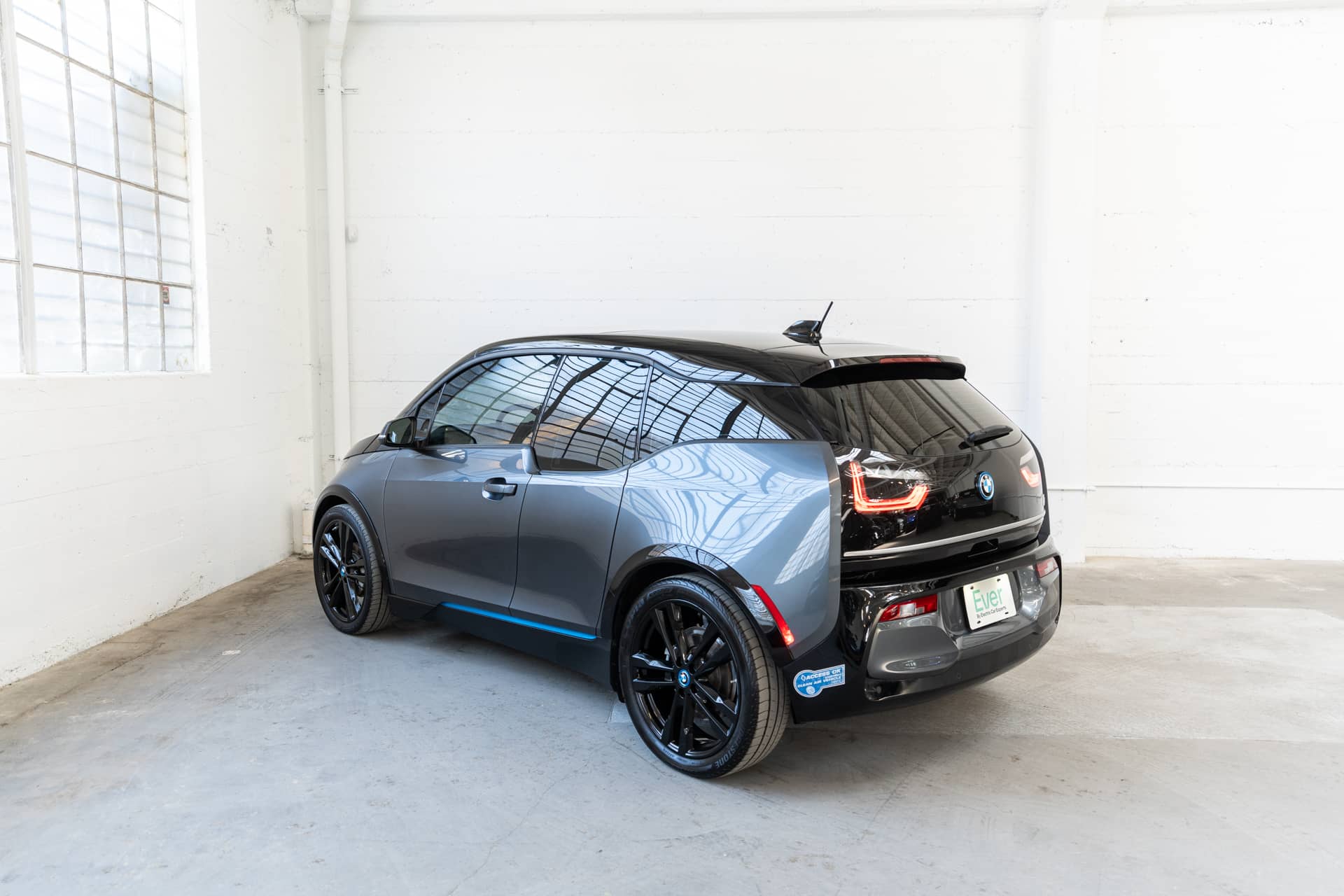 EverCars Co. vehicle image 8 for BMW i3s -  Base on EverCars Co.