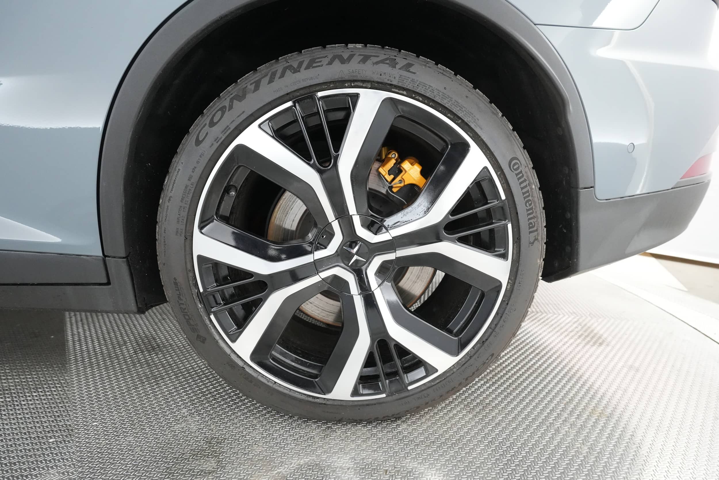 EverCars Co. vehicle image 12 for Polestar 2 -  Launch Edition on EverCars Co.