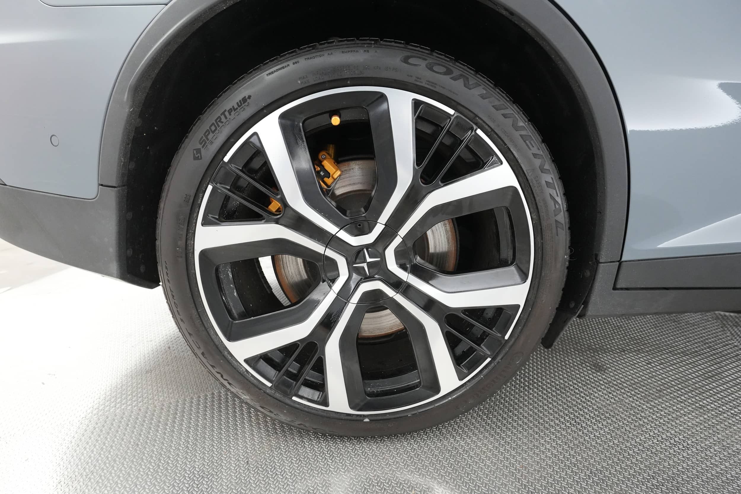 EverCars Co. vehicle image 14 for Polestar 2 -  Launch Edition on EverCars Co.
