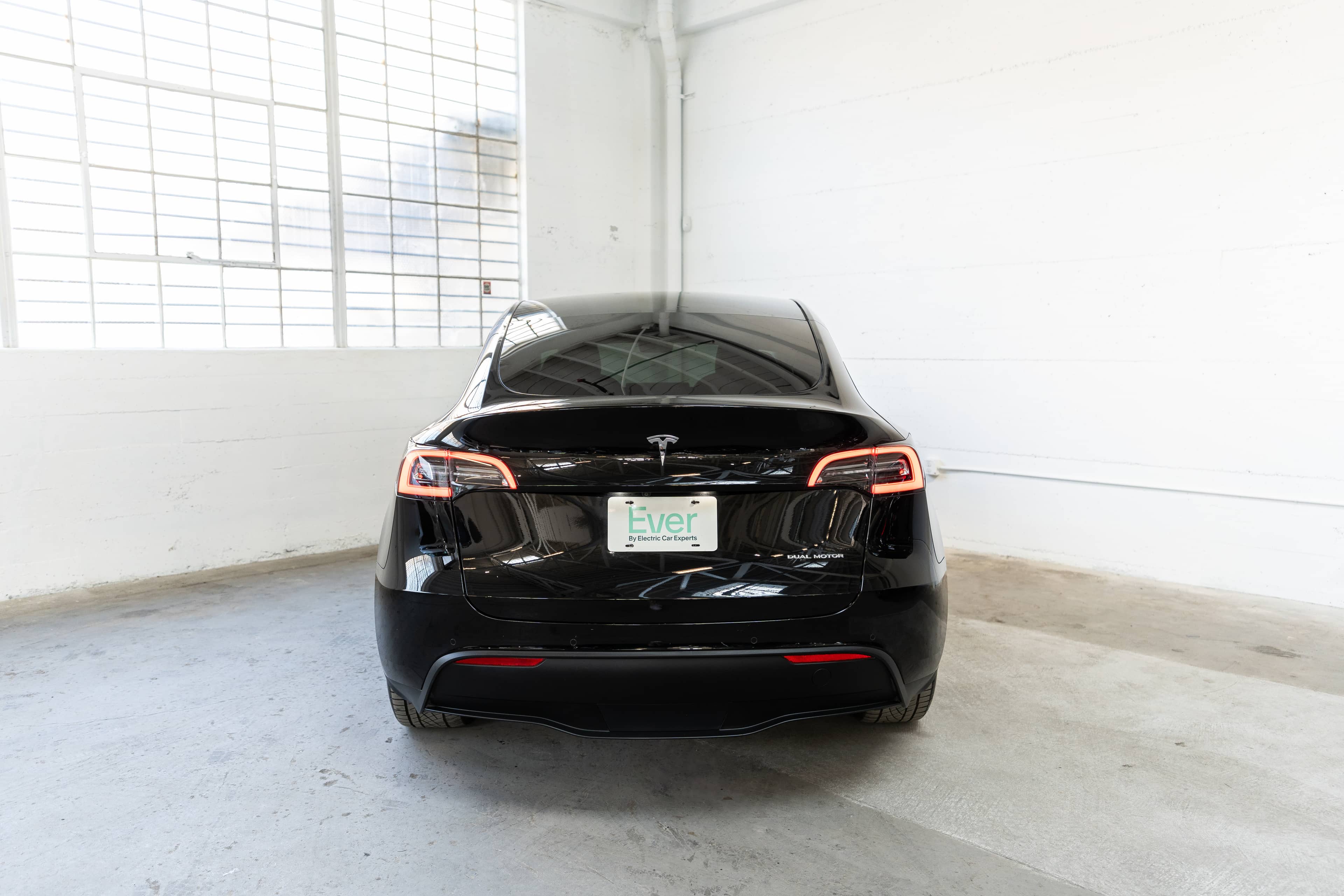 EverCars Co. vehicle image 7 for Tesla Model Y -  Long Range on EverCars Co.