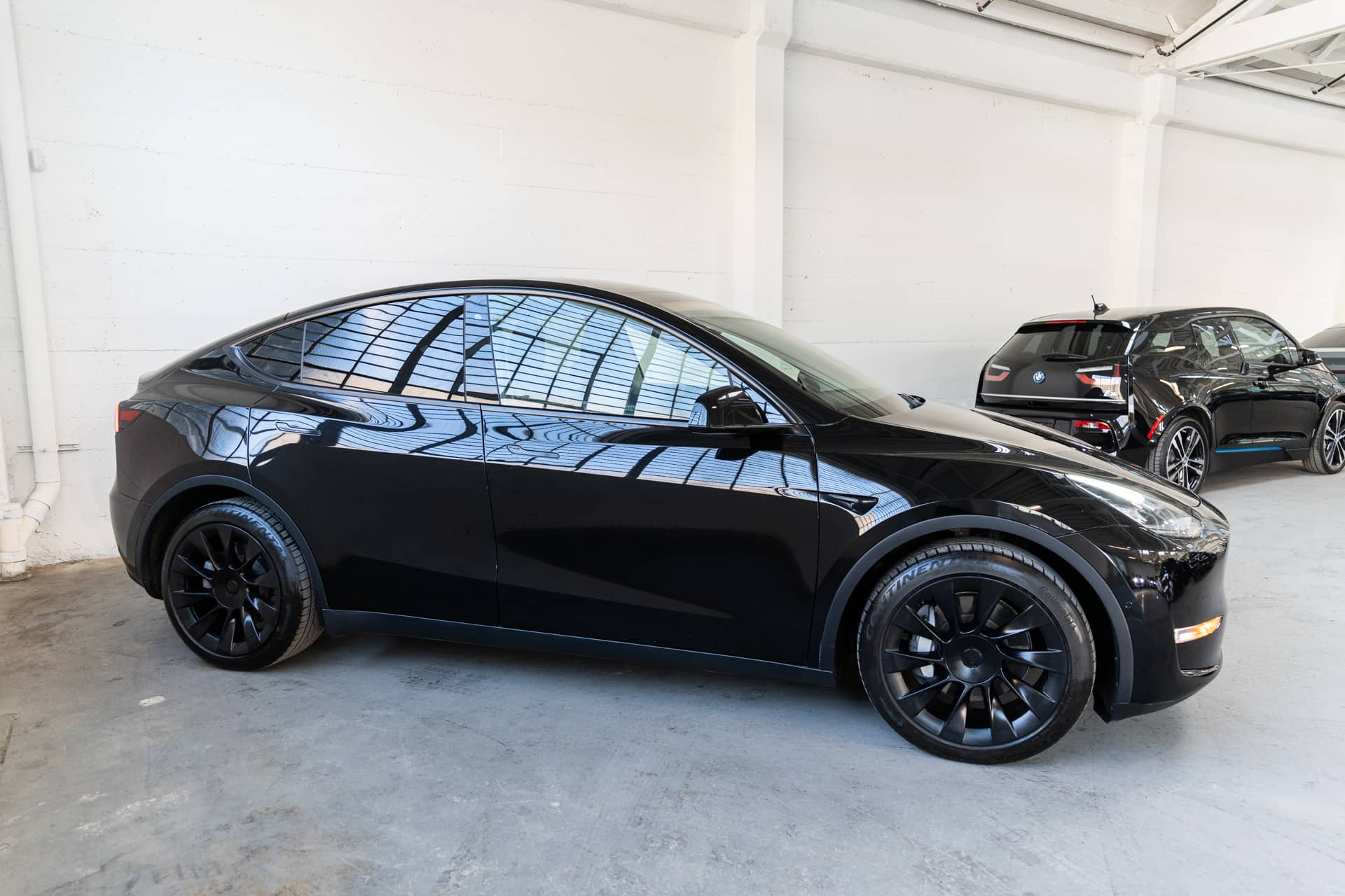 EverCars Co. vehicle image 5 for Tesla Model Y -  Long Range on EverCars Co.