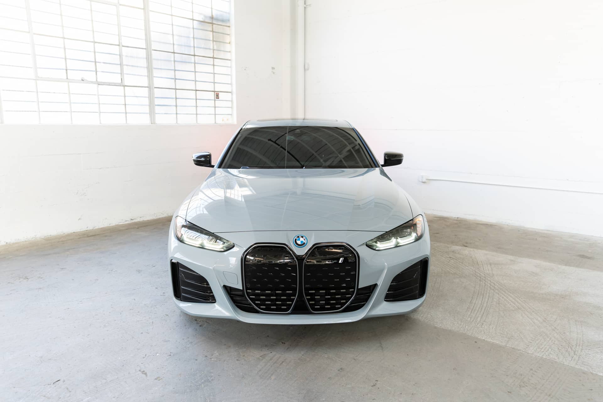 EverCars Co. vehicle image 3 for BMW i4 -  eDrive40 M Sport Line on EverCars Co.