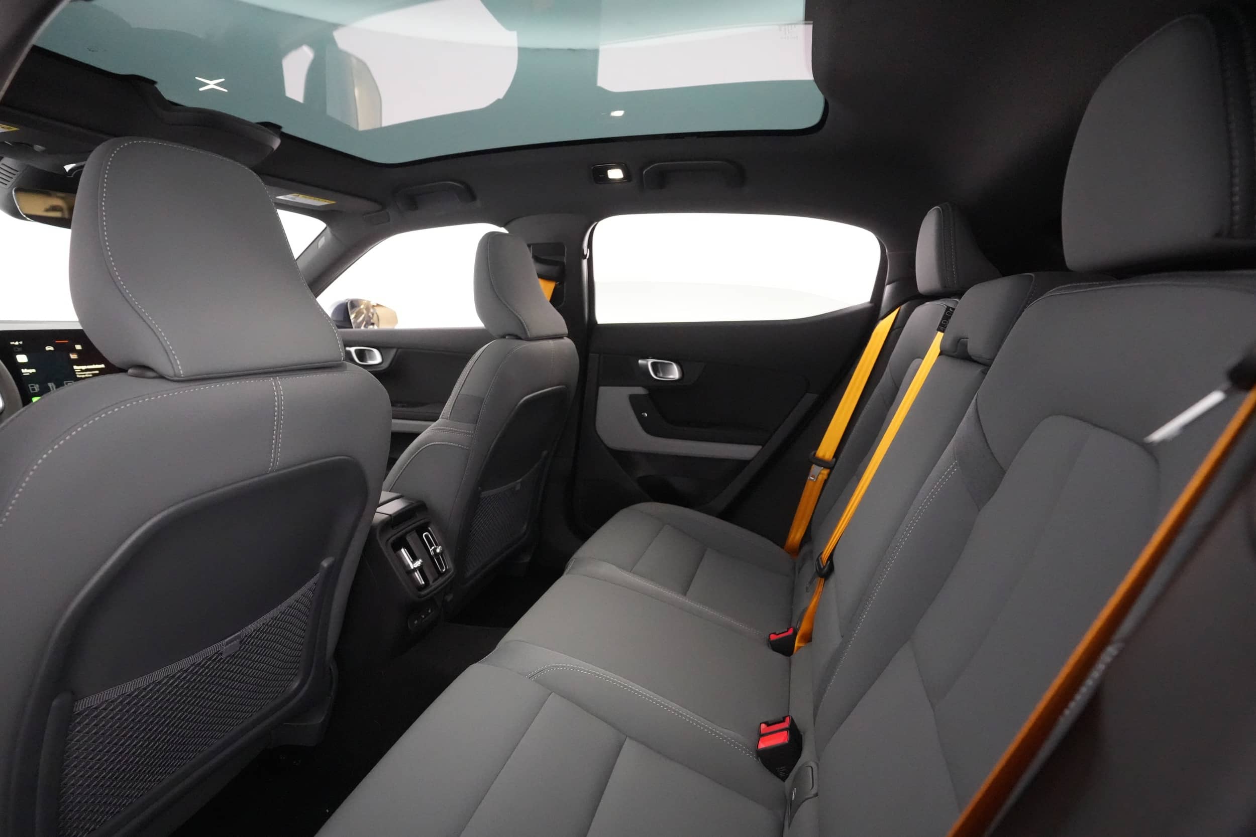 EverCars Co. vehicle image 16 for Polestar 2 -  Performance Plus on EverCars Co.