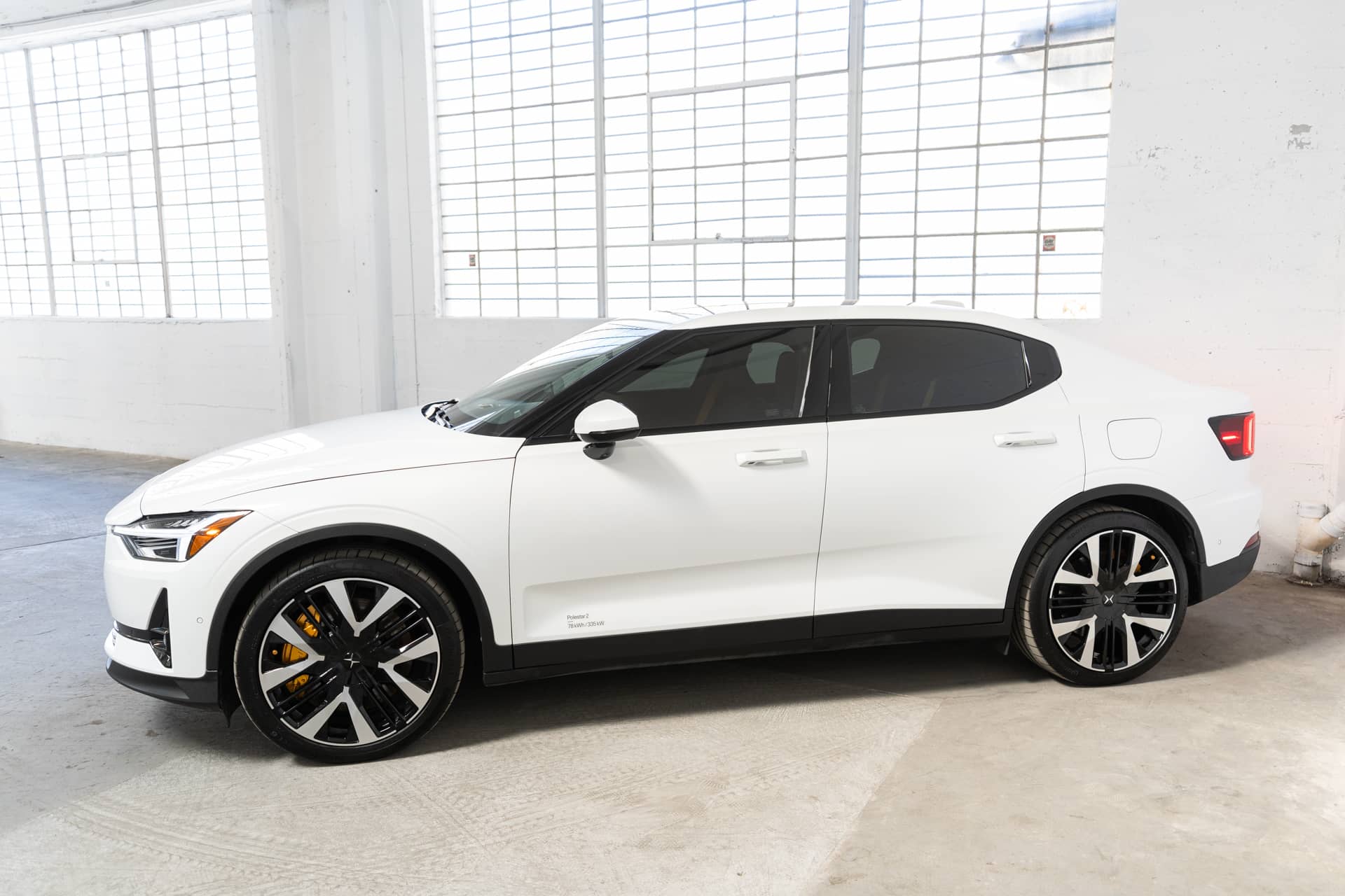 EverCars Co. vehicle image 9 for Polestar 2 -  Performance Plus on EverCars Co.