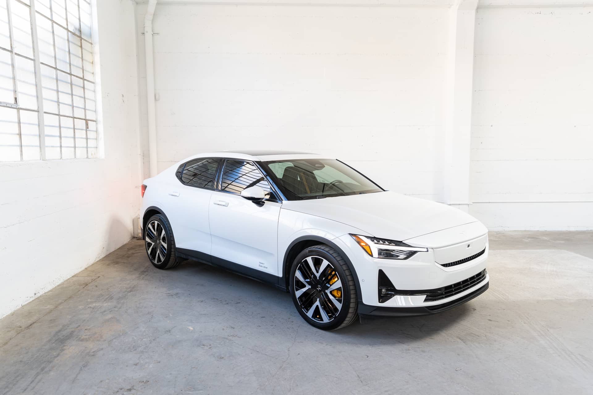 EverCars Co. vehicle image 4 for Polestar 2 -  Performance Plus on EverCars Co.