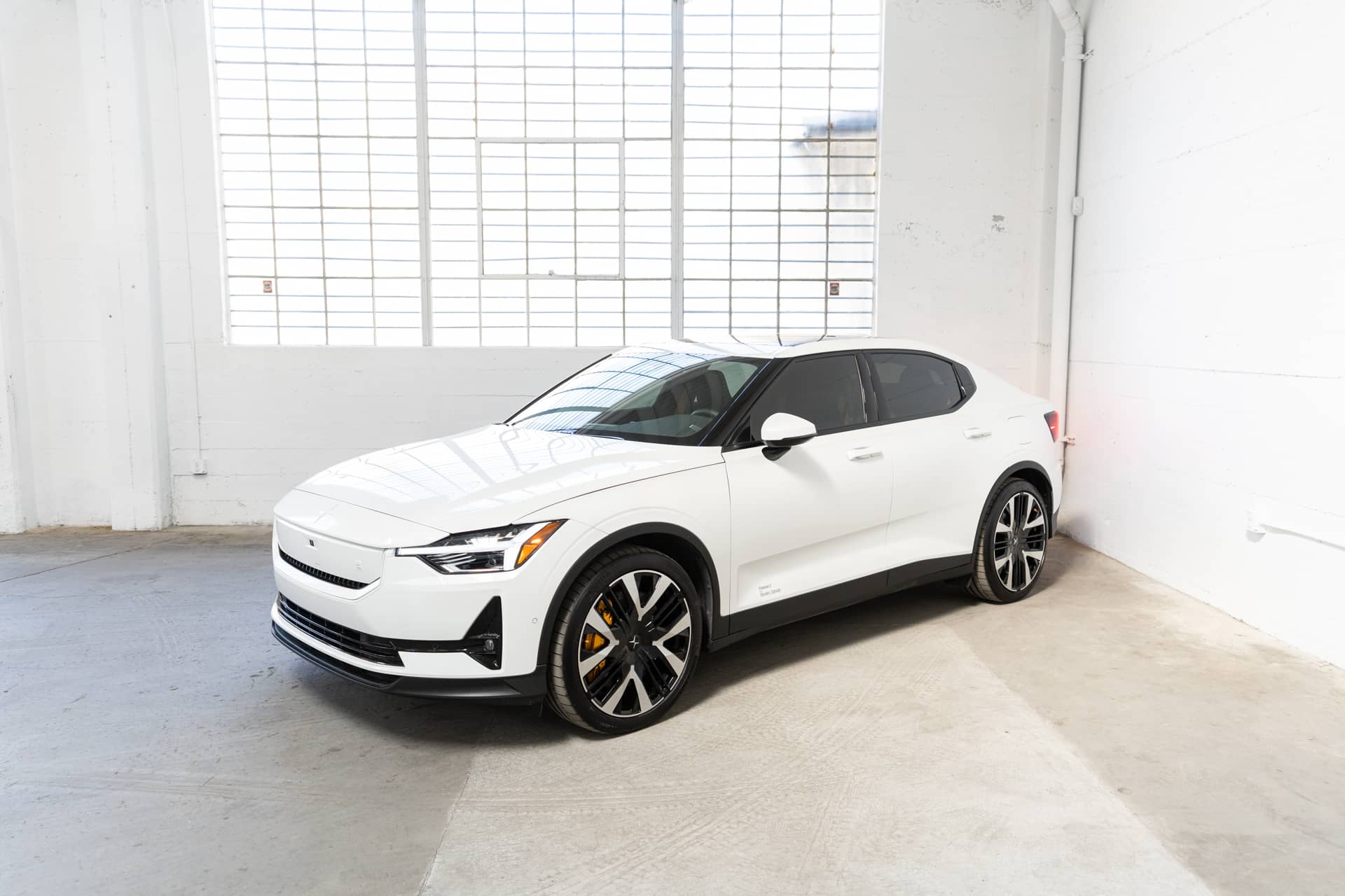 EverCars Co. vehicle image 2 for Polestar 2 -  Performance Plus on EverCars Co.