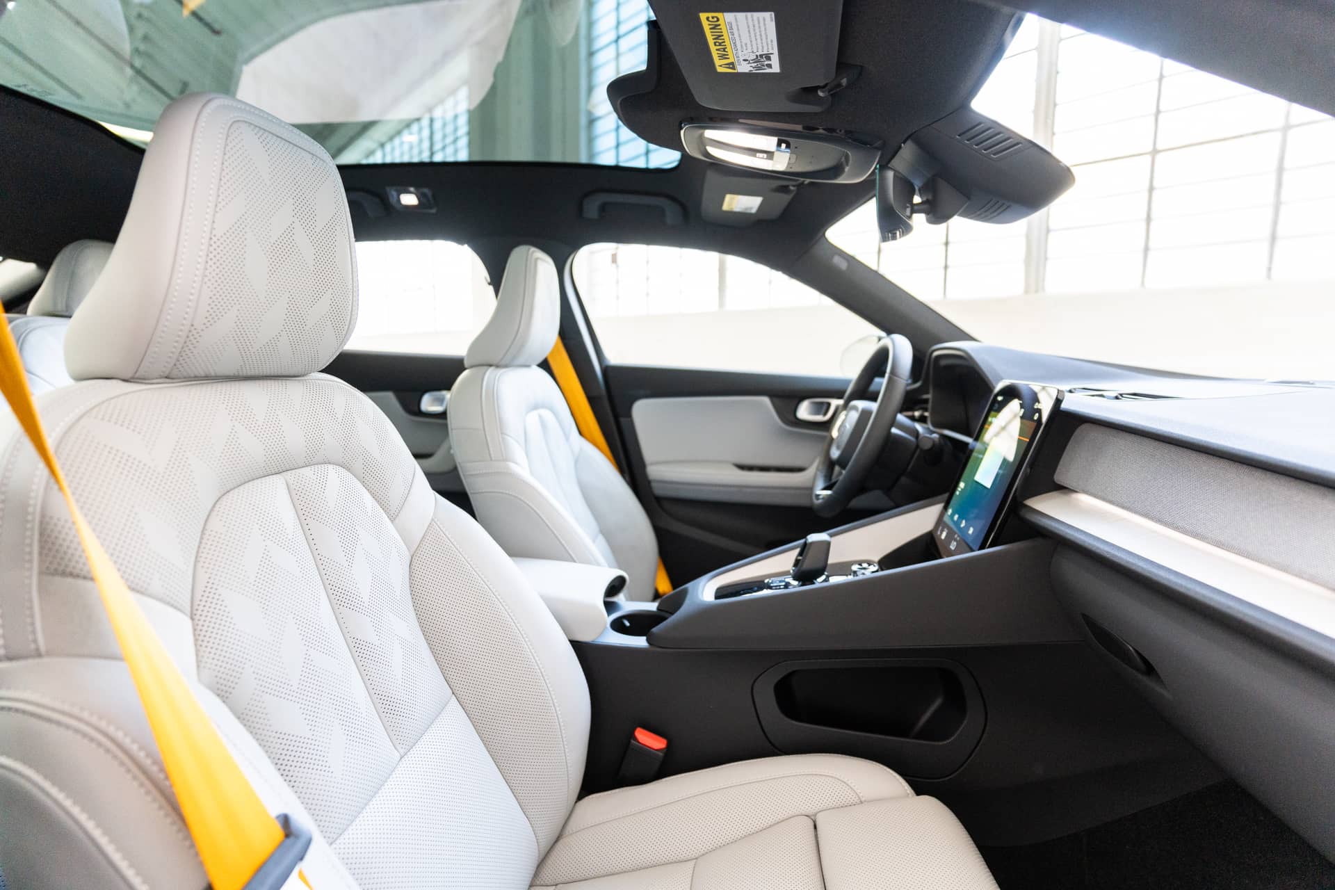 EverCars Co. vehicle image 16 for Polestar 2 -  Performance Plus on EverCars Co.