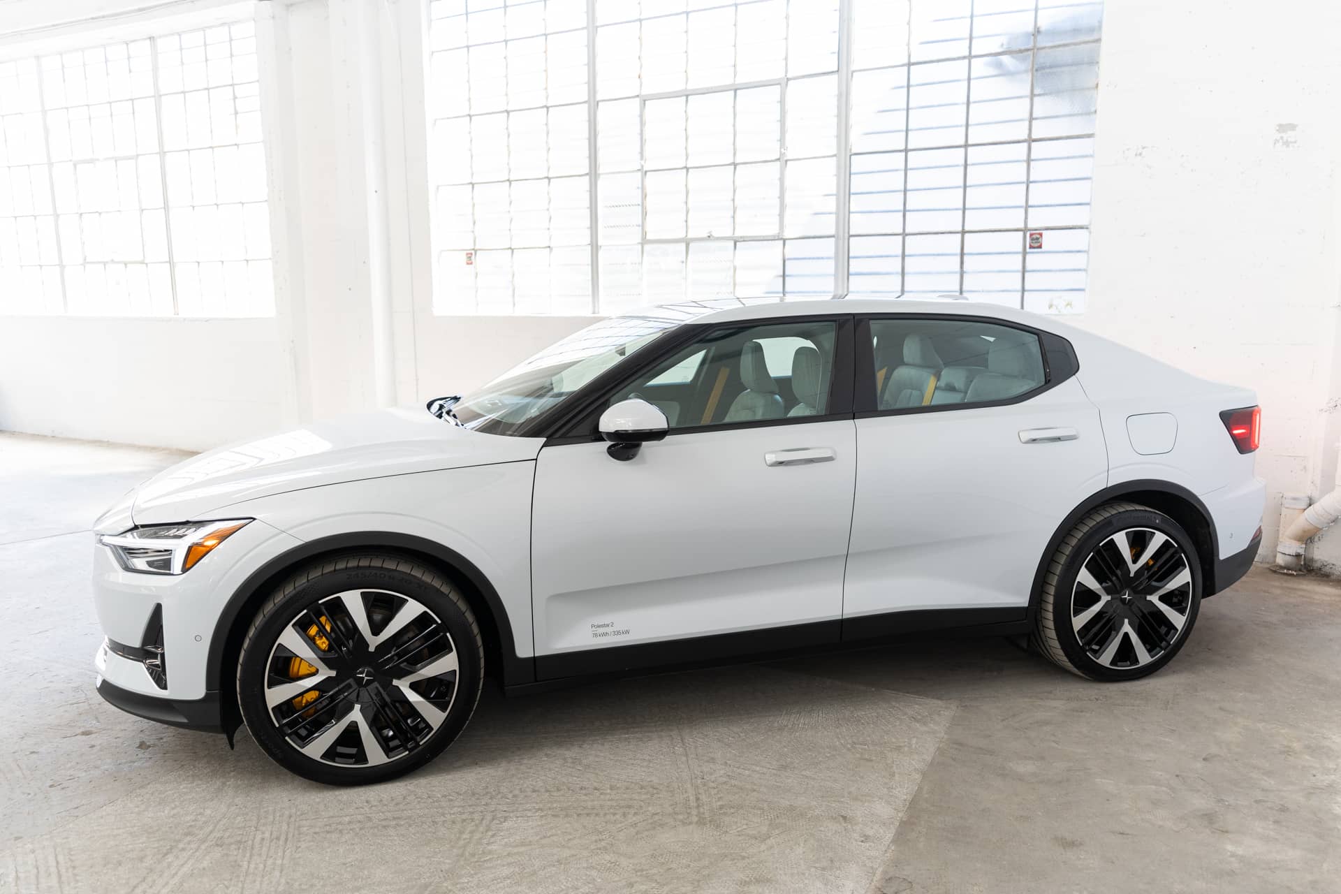 EverCars Co. vehicle image 9 for Polestar 2 -  Performance Plus on EverCars Co.