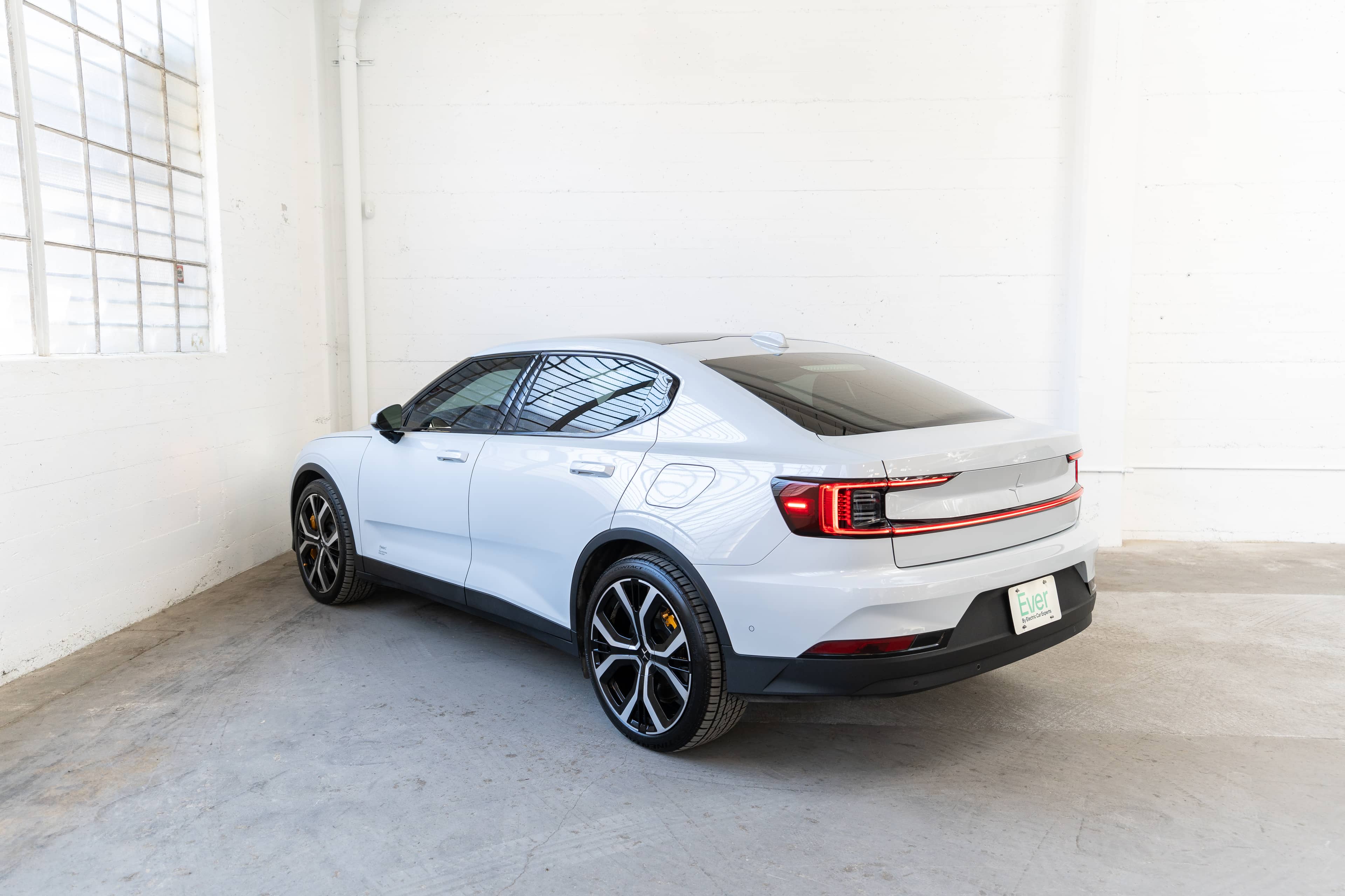 EverCars Co. vehicle image 8 for Polestar 2 -  Performance Plus on EverCars Co.