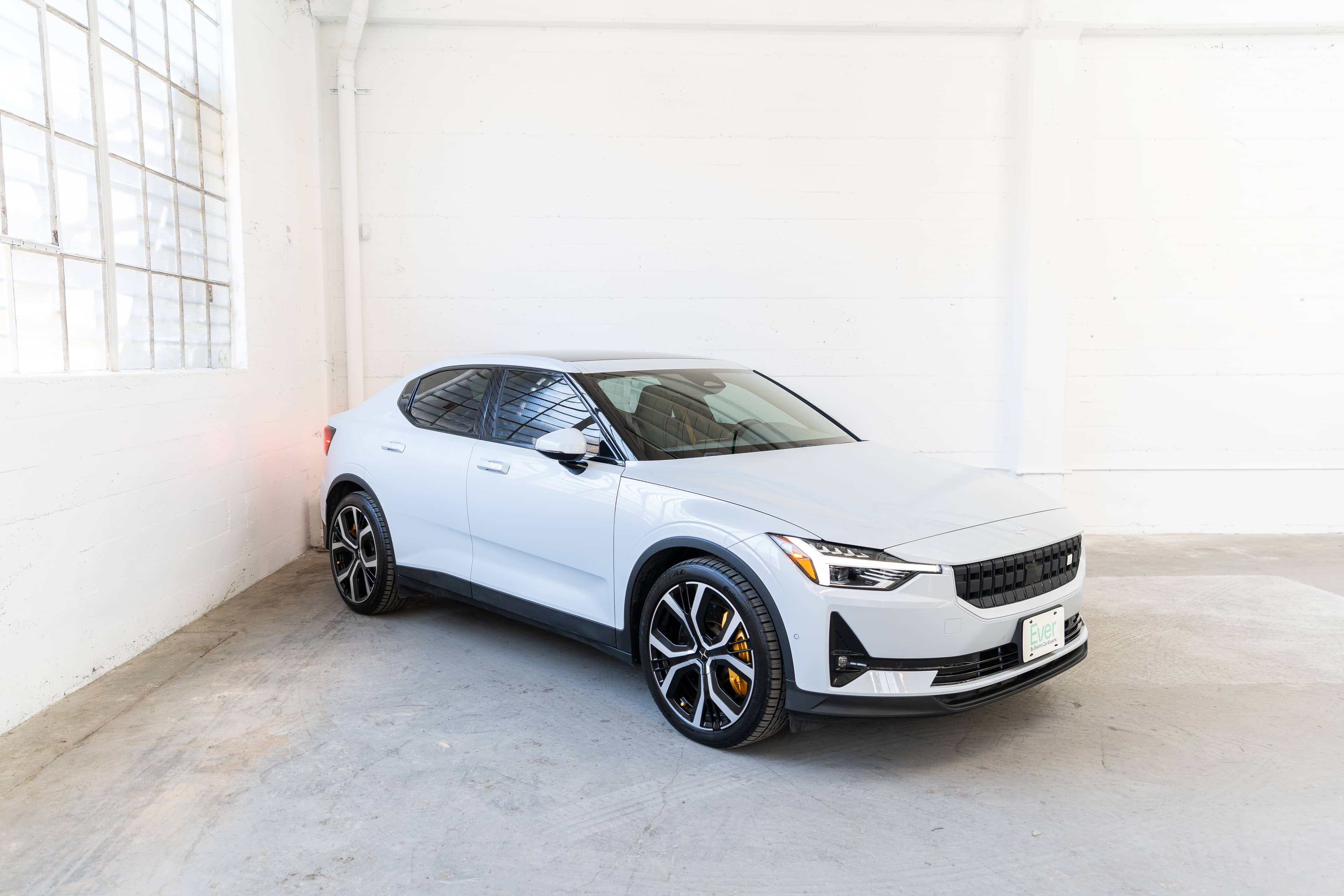 EverCars Co. vehicle image 4 for Polestar 2 -  Performance Plus on EverCars Co.