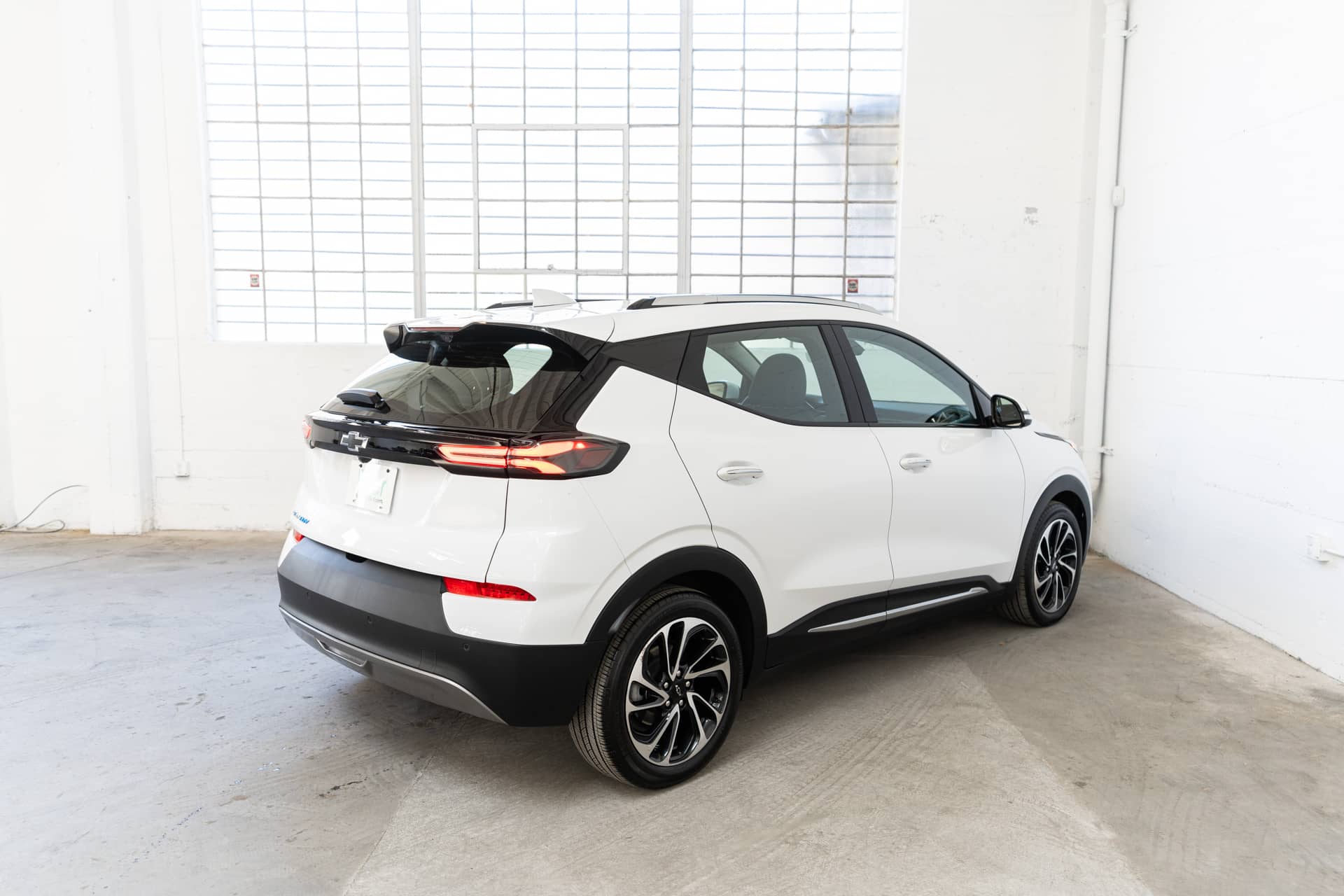 EverCars Co. vehicle image 6 for Chevrolet Bolt EUV -  Premier on EverCars Co.